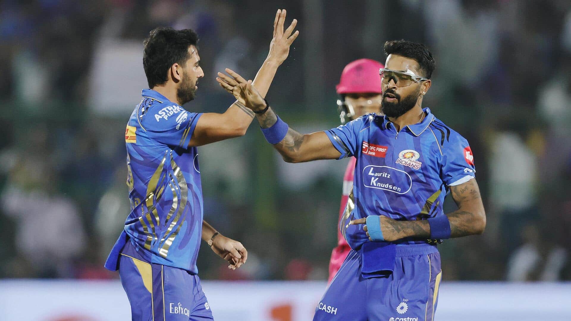 IPL 2025: MI से हारकर प्लेऑफ की दौड़ से बाहर हुई RR, ये बने रिकॉर्ड्स IPL 2025: MI से हारकर प्लेऑफ की दौड़ से बाहर हुई RR, ये बने रिकॉर्ड्स