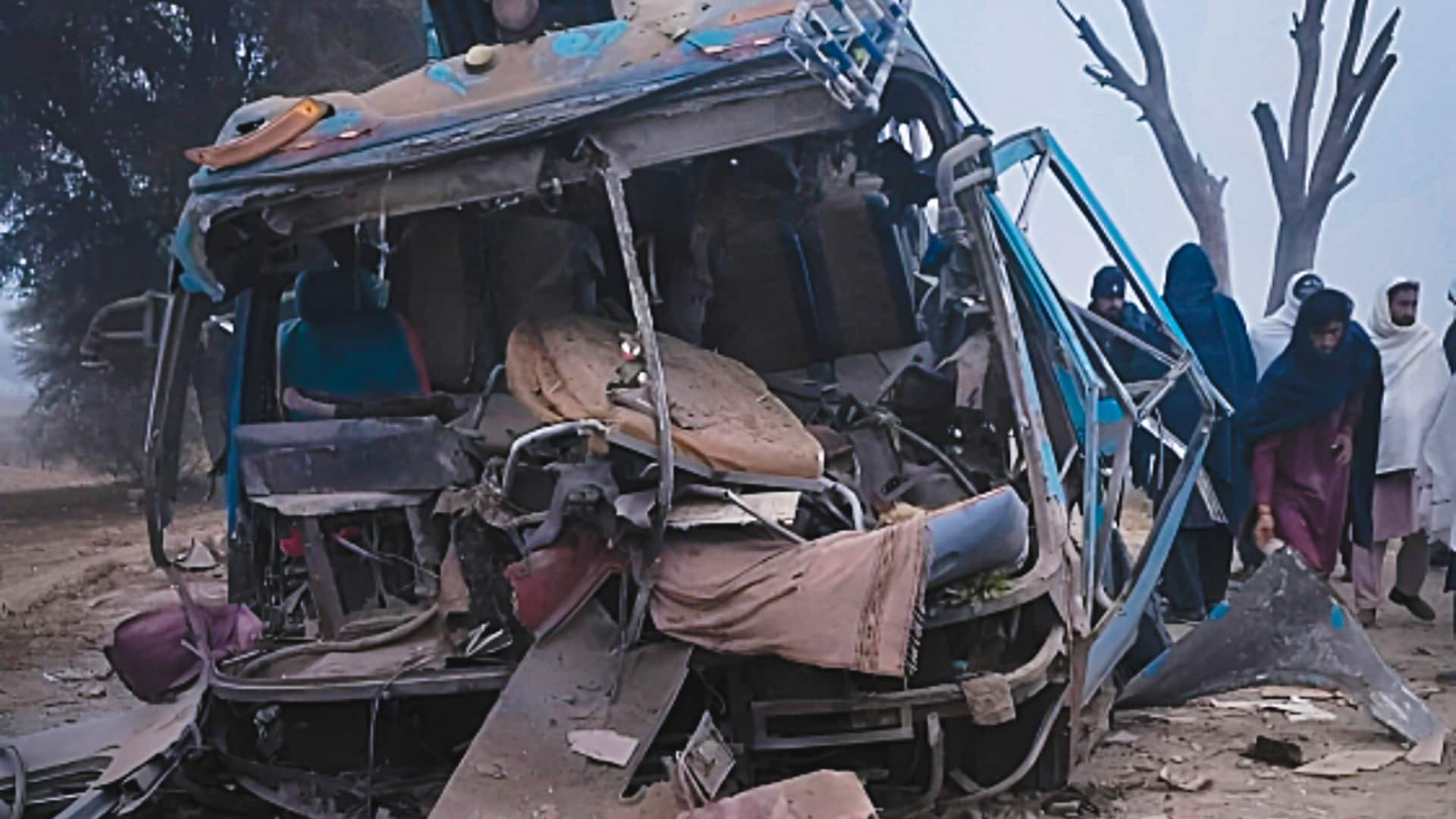 पाकिस्तान: खैबर पख्तूनख्वा में सीमेंट फैक्ट्री के कर्मचारियों के वाहन में IED धमाका, 1 की मौत 