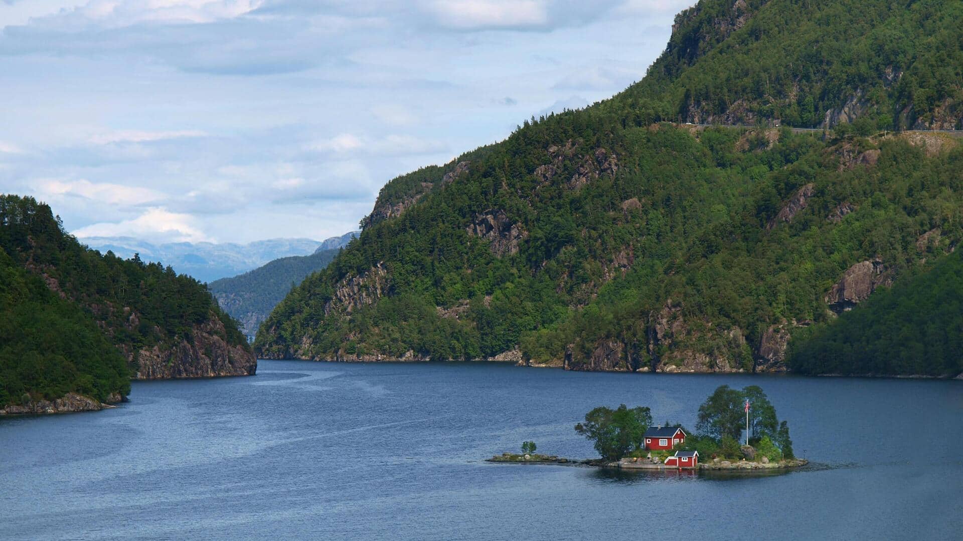 नॉर्वे के ये 5 द्वीप हैं बहुत खूबसूरत, यात्रा के लिए रहेंगे बेहतरीन