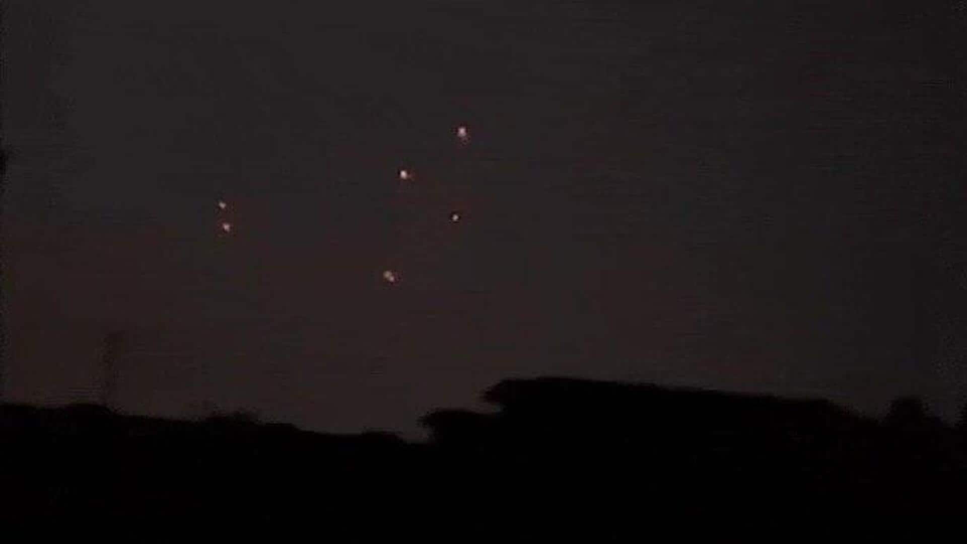 जम्मू-कश्मीर: अंतरराष्ट्रीय सीमा और LoC के पास 3 क्षेत्रों में दिखे संदिग्ध पाकिस्तानी ड्रोन