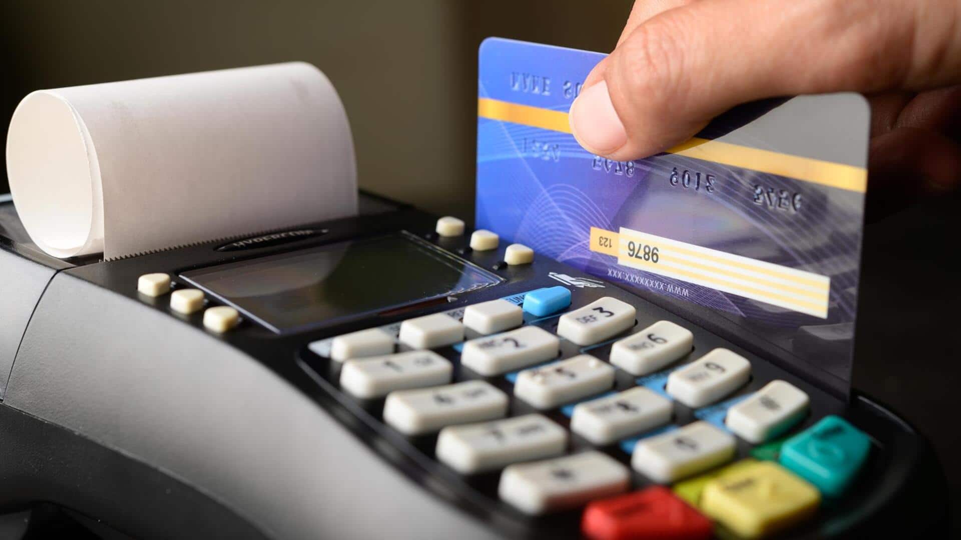 क्रेडिट कार्ड पर मिलता है हवाई सेवा और होटल में ठहरने का मौका, जानिए कैसे मिलेगा