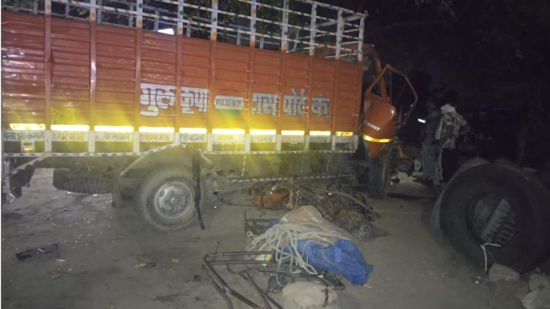 उत्तर प्रदेश: आगरा में कैंटर और कंटेनर की टक्कर में 4 लोगों की मौत