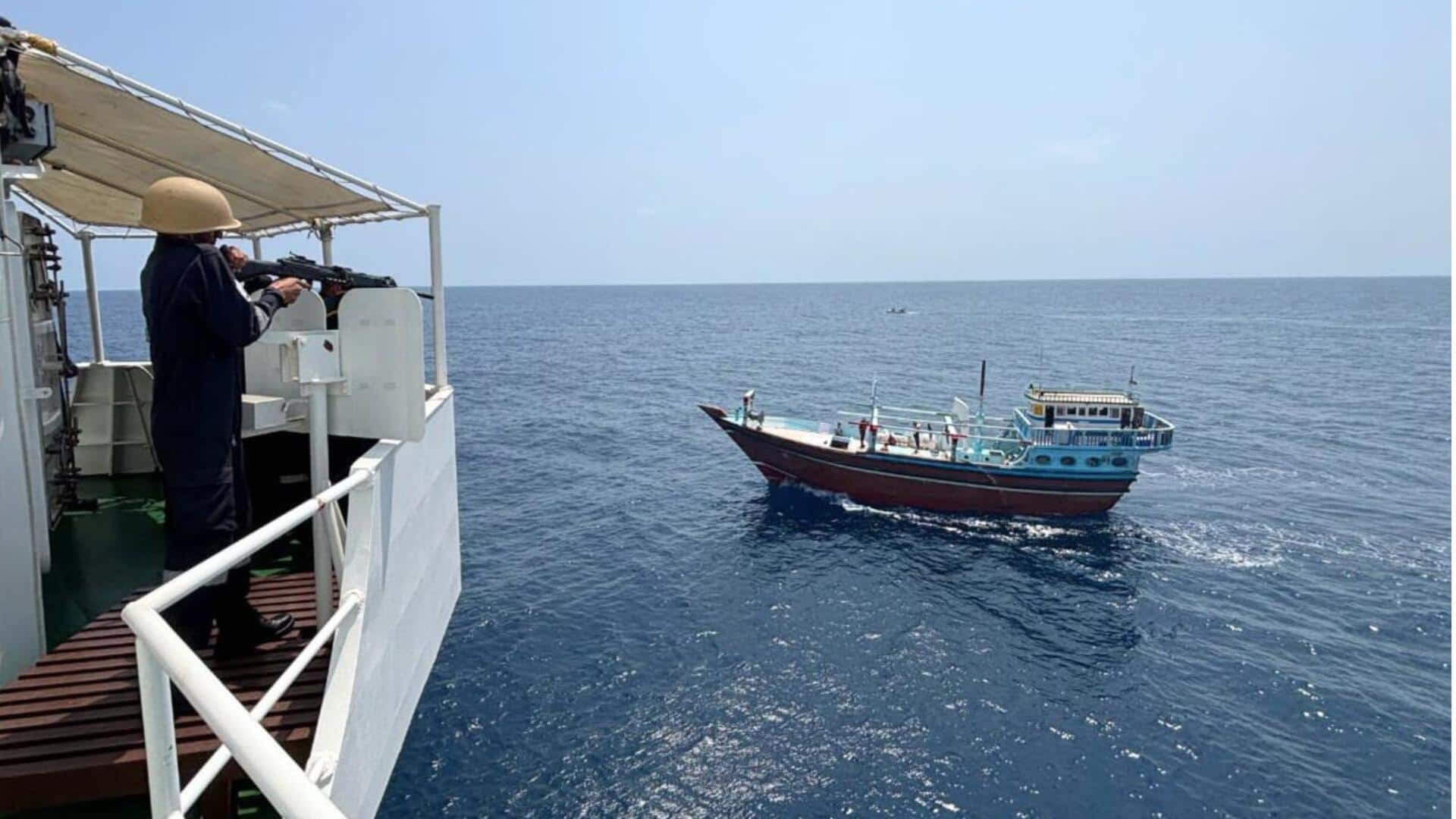 भारतीय तटरक्षक बल ने 3,000 करोड़ रुपये की ड्रग्स के साथ 5 पाकिस्तानी नागरिक पकड़े