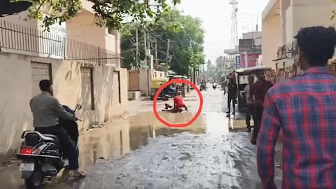 बिहार: अररिया में युवक का बीच सड़क पर सिर काटा, आरोपी को भीड़ ने पीट-पीटकर मारा