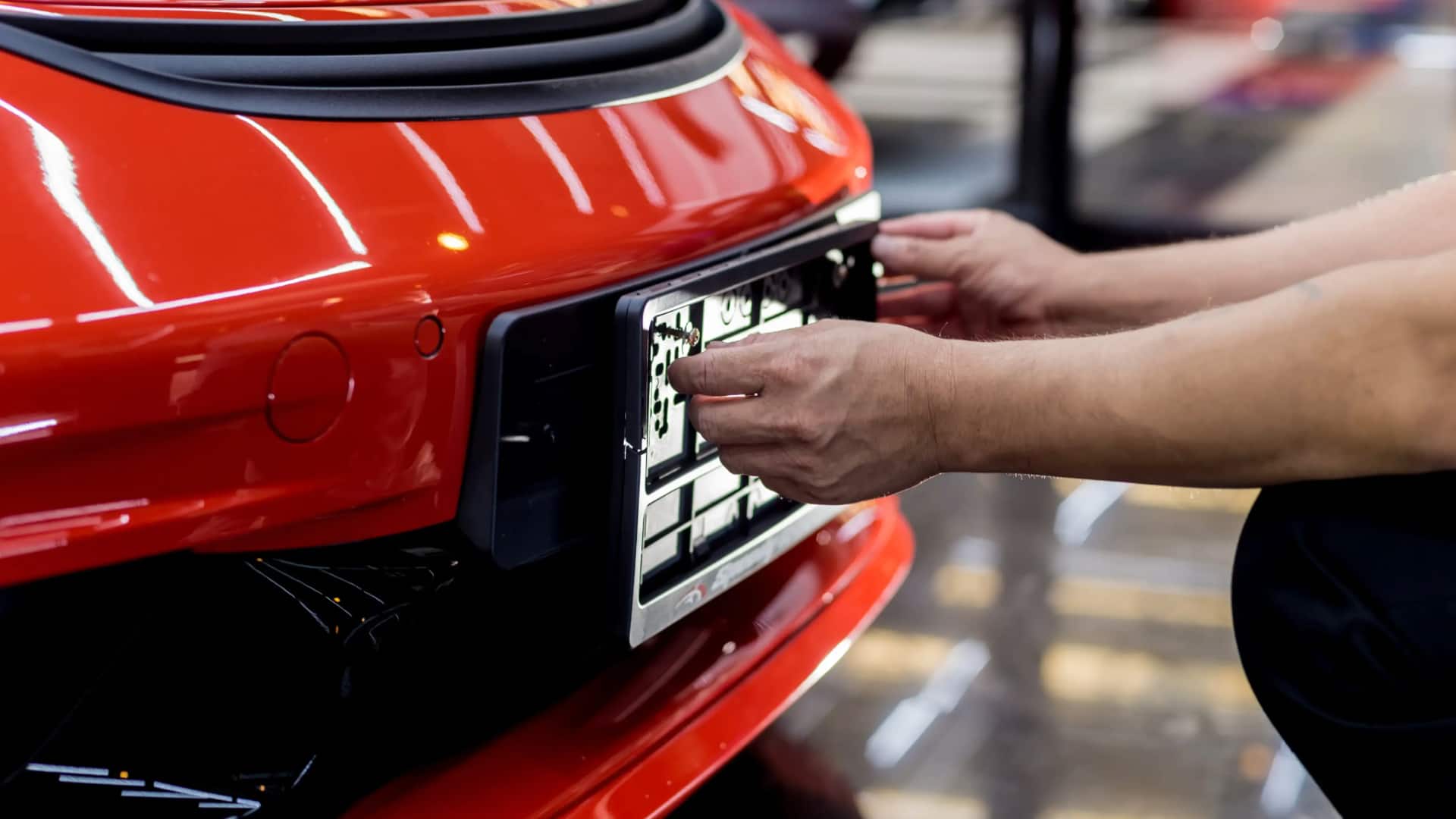 HR88B8888: हरियाणा में 1.17 करोड़ रुपये में बिका यह VIP नंबर, नीलामी में तोड़े सारे रिकॉर्ड