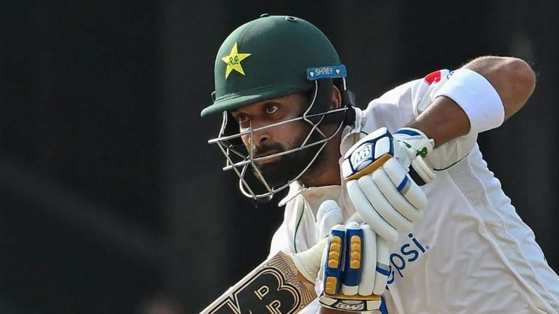 श्रीलंका बनाम पाकिस्तान: अब्दुल्लाह शफीक ने जमाया टेस्ट करियर का पहला दोहरा शतक, जानिए आंकड़े 
