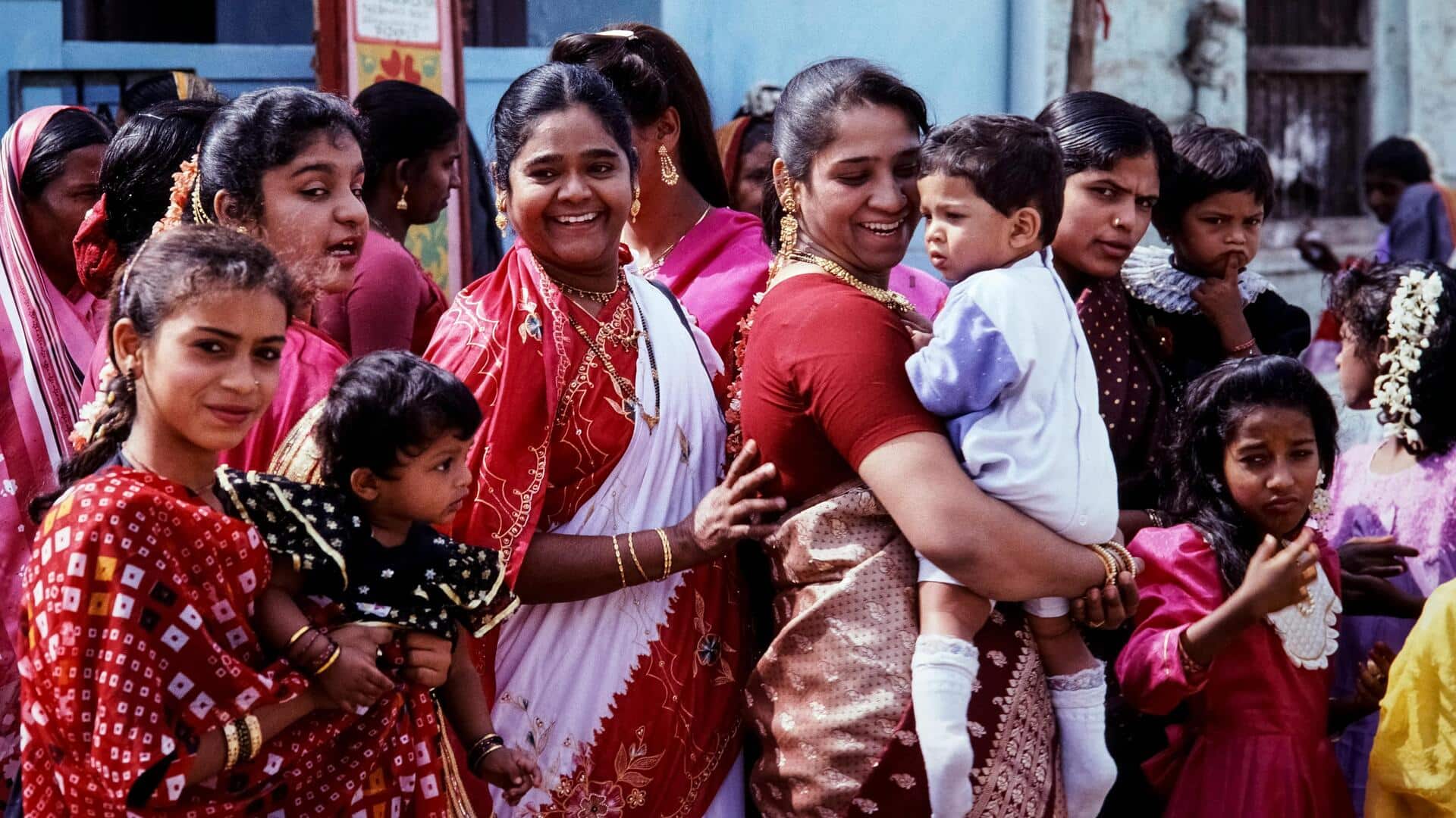 संयुक्त परिवार में रहने वाले इन बातों का रखें ध्यान, नहीं होगी कोई दिक्कत