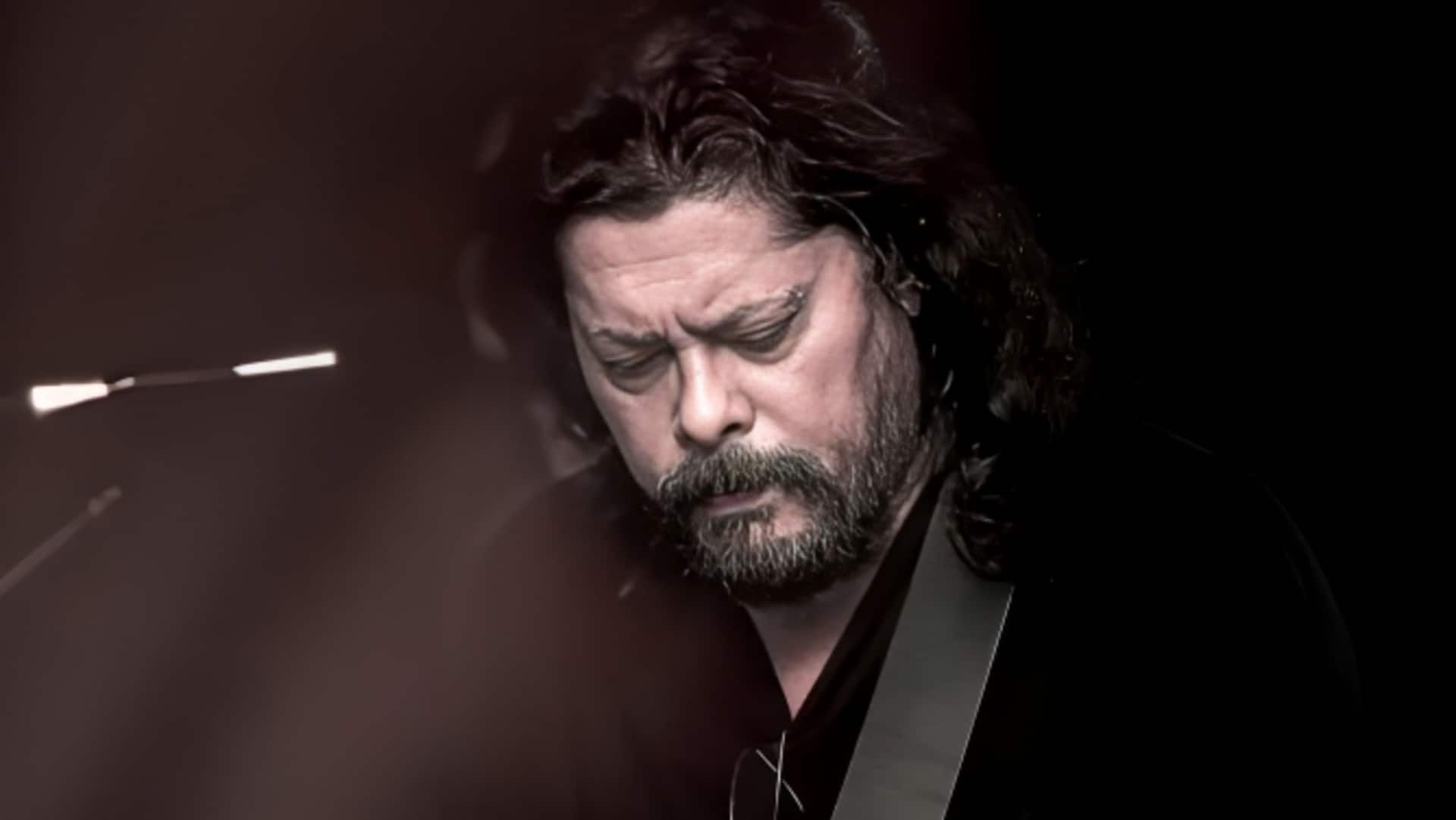 बांग्लादेश के 'रॉकस्टार' जेम्स कौन हैं, जिनके कॉन्सर्ट में जमकर चले ईंट-पत्थर? जान बचाकर भागे गायक