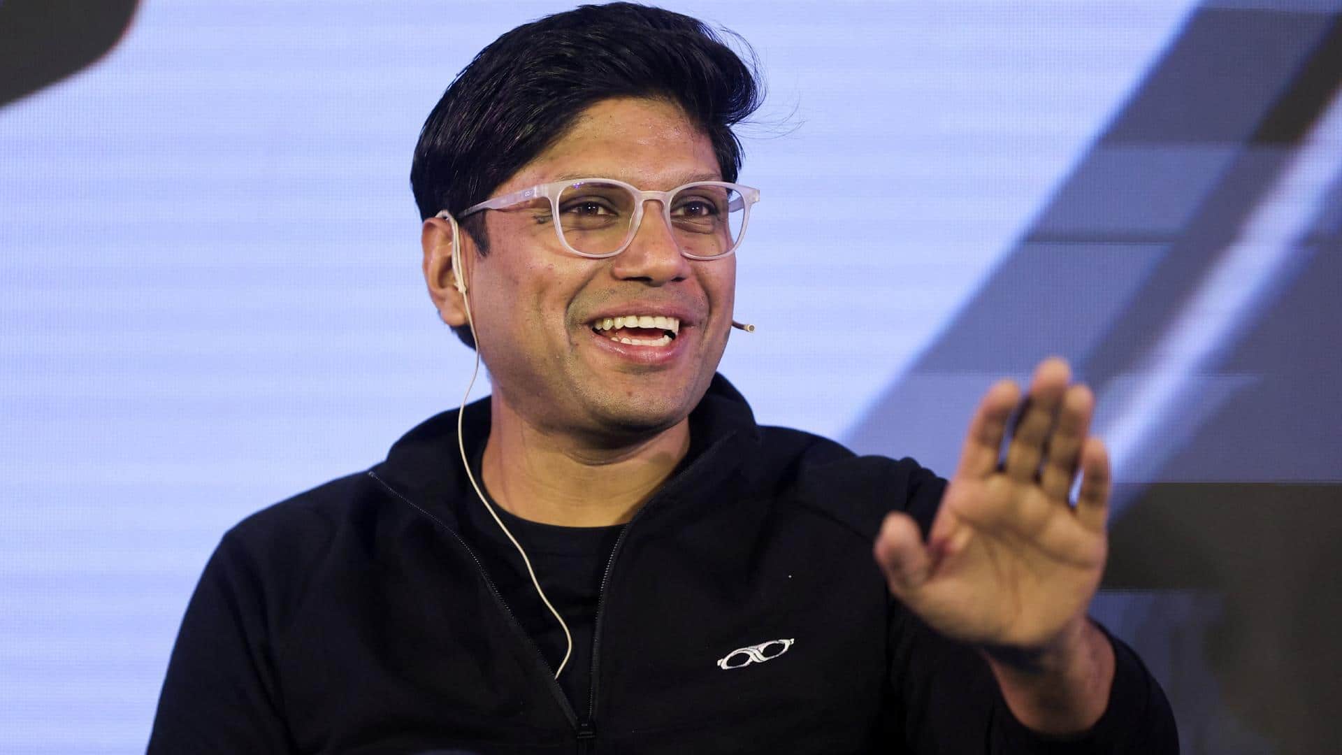 बिंदी, तिलक और हिजाब: ड्रेस कोड विवाद पर लेंसकार्ट CEO पीयूष बंसल ने क्या दी सफाई?