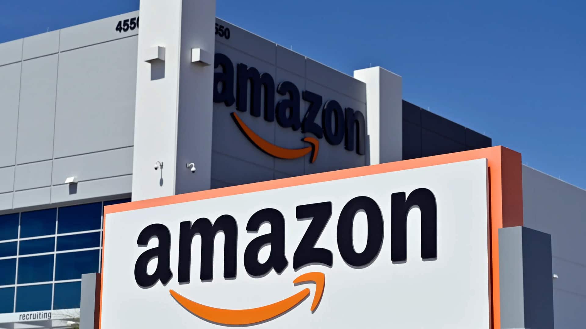 अमेजन ने दी यूजर्स को अकाउंट ब्लॉक करने की चेतावनी, भूलकर भी न करें यह गलती