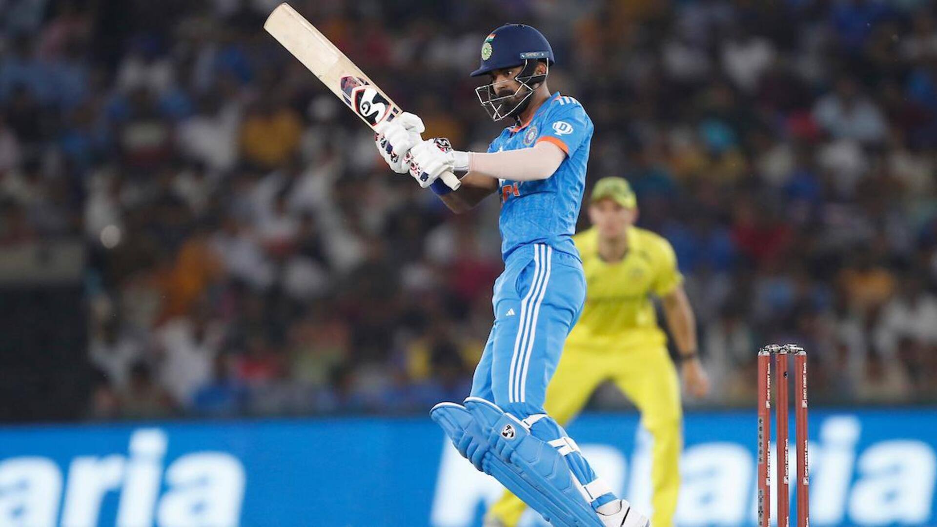 भारत बनाम ऑस्ट्रेलिया: केएल राहुल ने लगाया वनडे करियर का 14वां अर्धशतक, जानिए उनके आंकड़े