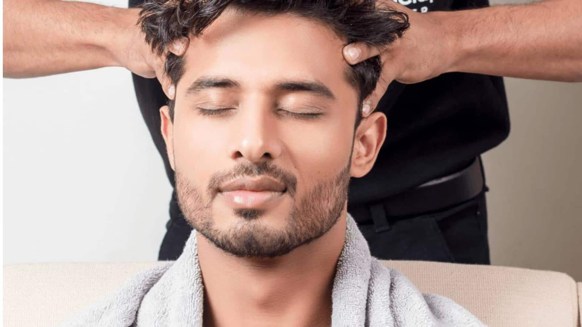 बालों की तेजी से वृद्धि के लिए स्कैल्प की मालिश करने का सही तरीका क्या है?
