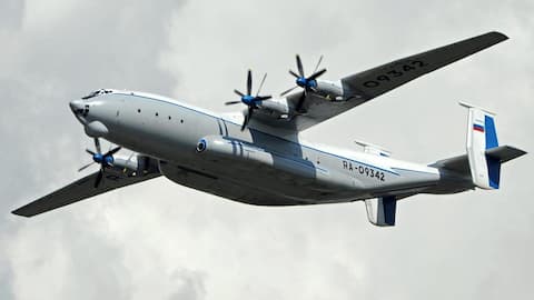 रूस का सैन्य परिवहन विमान AN-22 मॉस्को के पास दुर्घटनाग्रस्त, 7 लोग थे सवार
