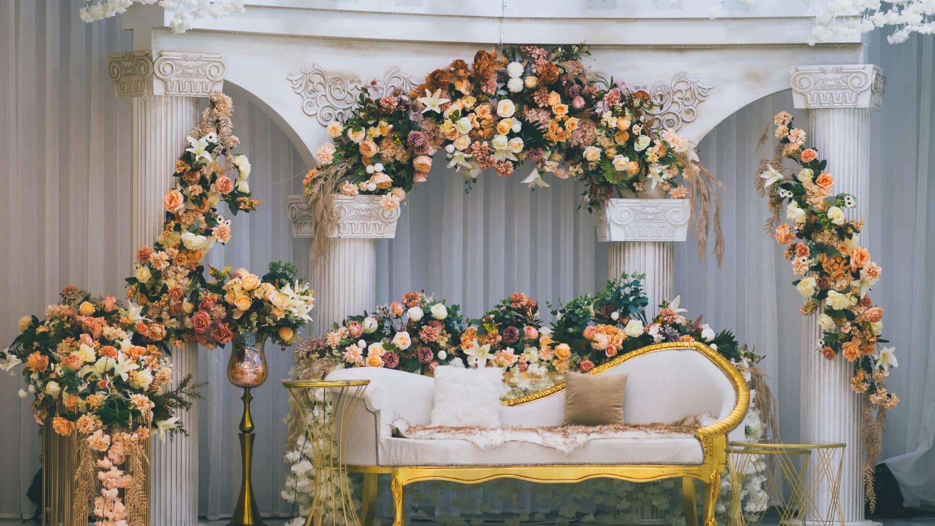 शादी की सालगिरह घर की छत पर मनाने की सोच रहे हैं? इसे ऐसे सजाएं