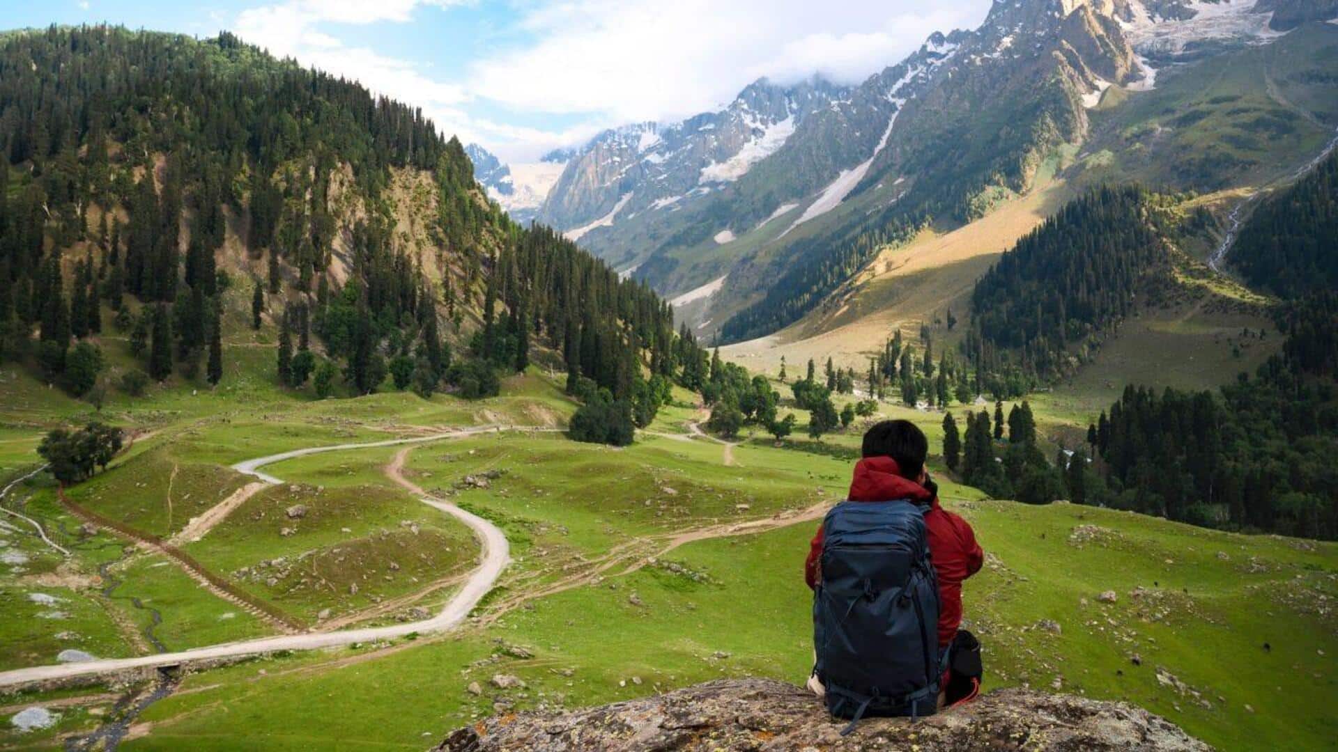 पहाड़ी इलाकों में घूमने जा रहे हैं? न करें ये गलतियां