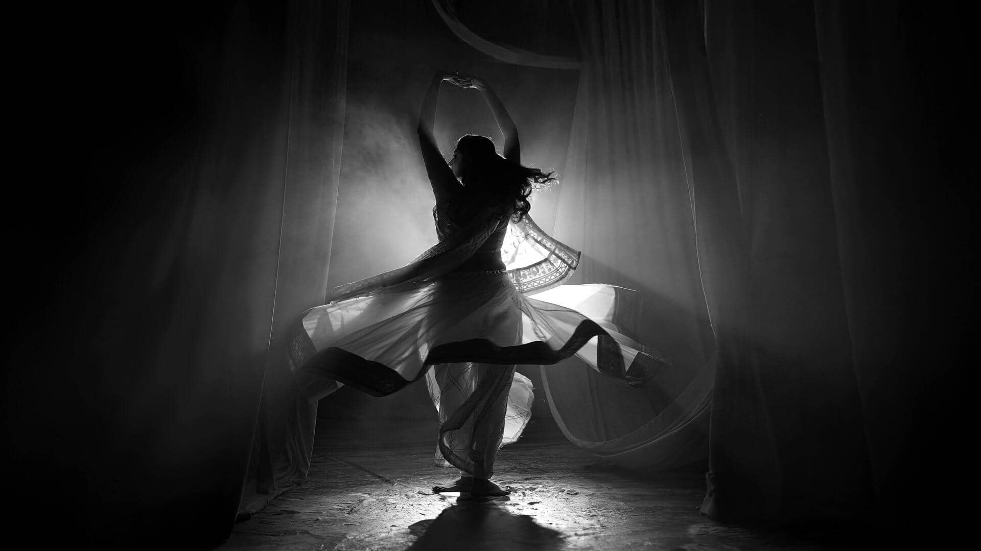 परफॉर्मिंग आर्ट्स में सफलता पाने के लिए जरूरी हैं ये 5 स्किल्स