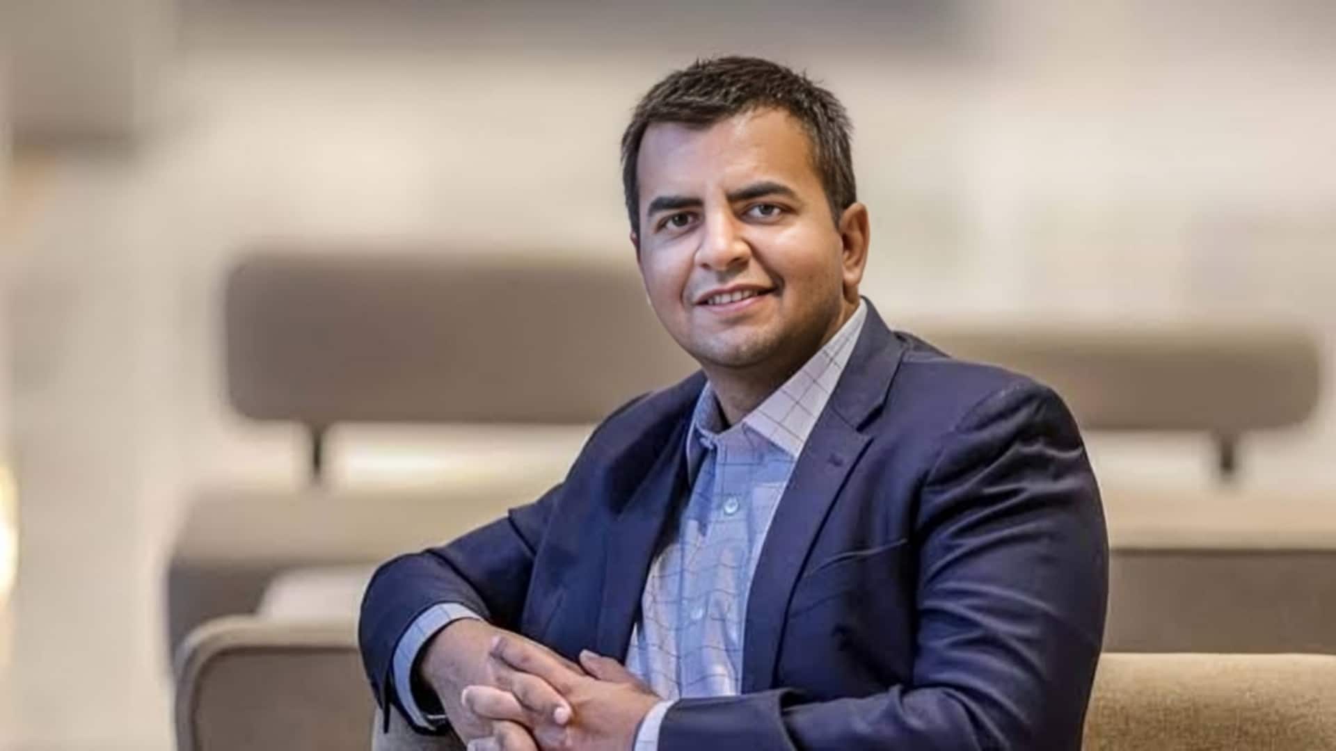 ओला के कर्मचारी ने बेंगलुरु में जहर खाकर जान दी, CEO भाविश के खिलाफ मामला दर्ज ओला के कर्मचारी ने बेंगलुरु में जहर खाकर जान दी, CEO भाविश के खिलाफ मामला दर्ज