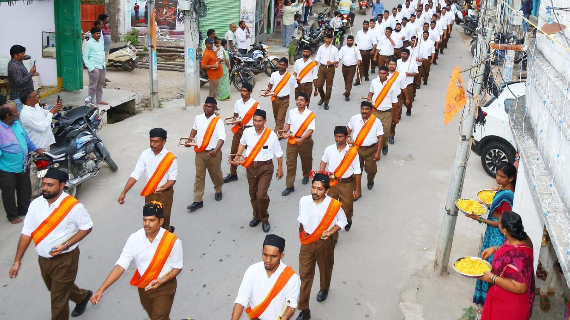 कर्नाटक हाई कोर्ट से सिद्धारमैया सरकार को झटका, RSS कार्यक्रमों पर प्रतिबंध लगाने का आदेश रोका कर्नाटक हाई कोर्ट से सिद्धारमैया सरकार को झटका, RSS कार्यक्रमों पर प्रतिबंध लगाने का आदेश रोका