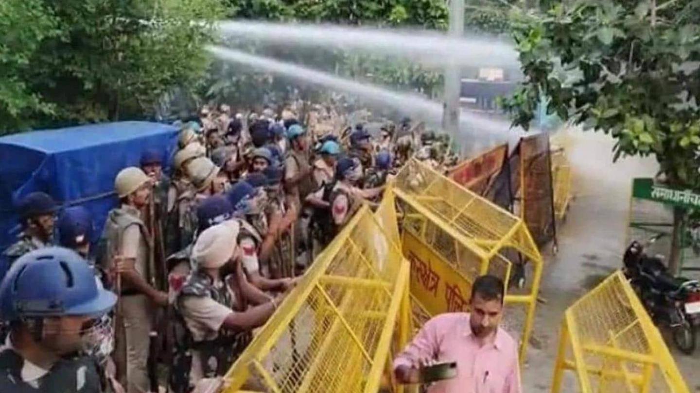 महापंचायत में बड़ी संख्या में जुटे किसान महापंचायत में बड़ी संख्या में जुटे किसान