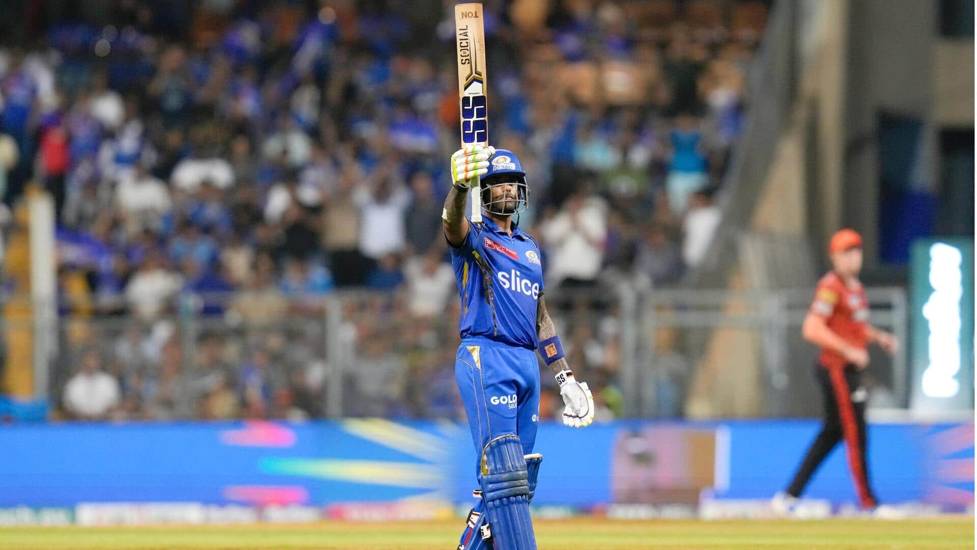 IPL: एक संस्करण में 60+ की औसत और 160+ की स्ट्राइक रेट से 600+ रन