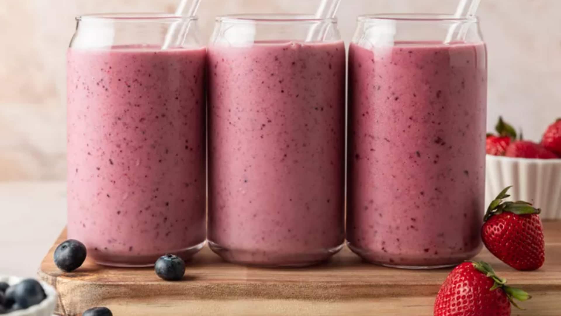 स्वाद के साथ पोषक तत्वों से भरपूर हैं ये 5 तरह की केफिर स्मूदी, जानिए रेसिपी