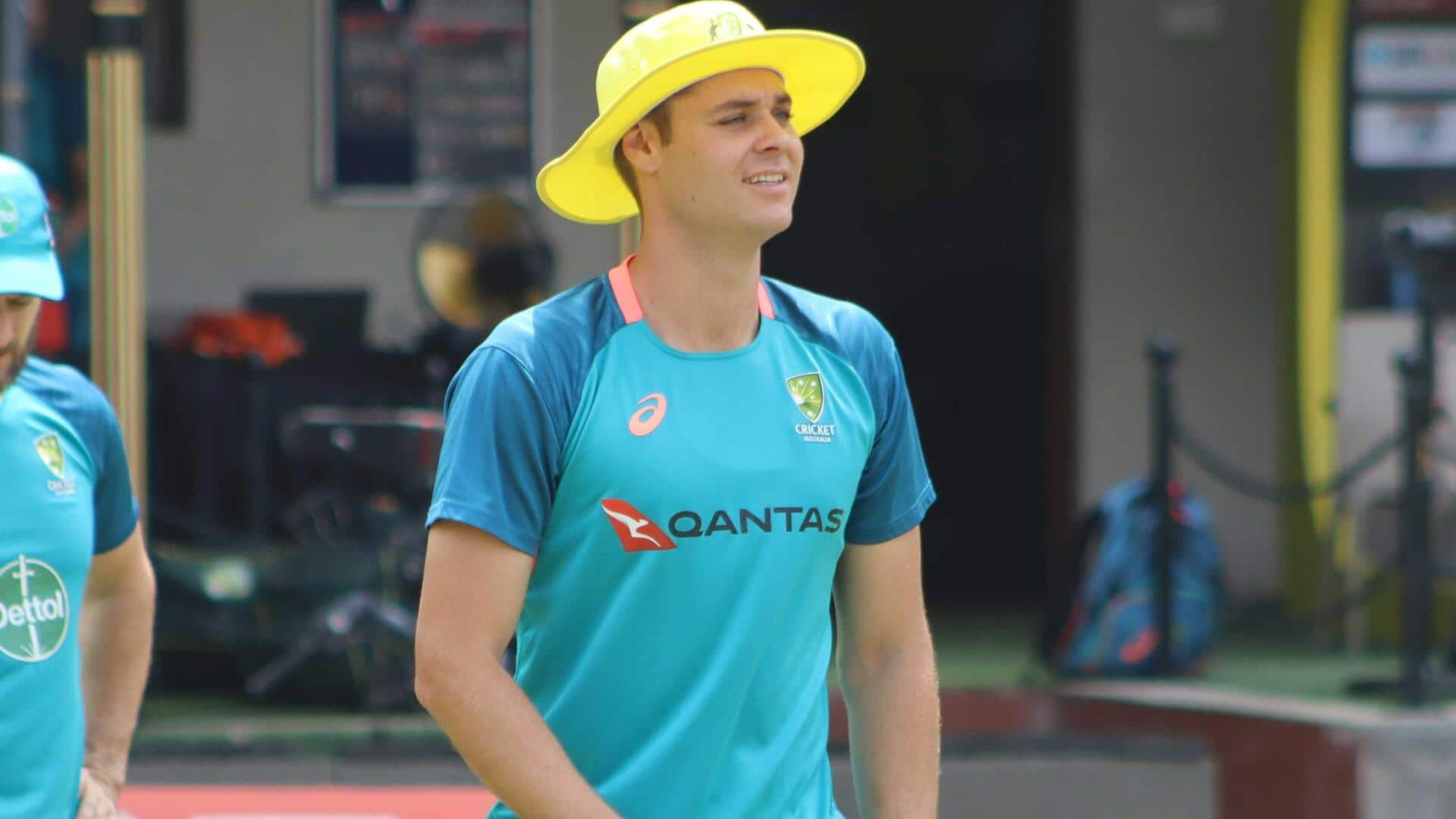 भारत बनाम ऑस्ट्रेलिया: तेज गेंदबाज स्पेंसर जॉनसन ने किया वनडे डेब्यू, जानिए उनके आंकड़े