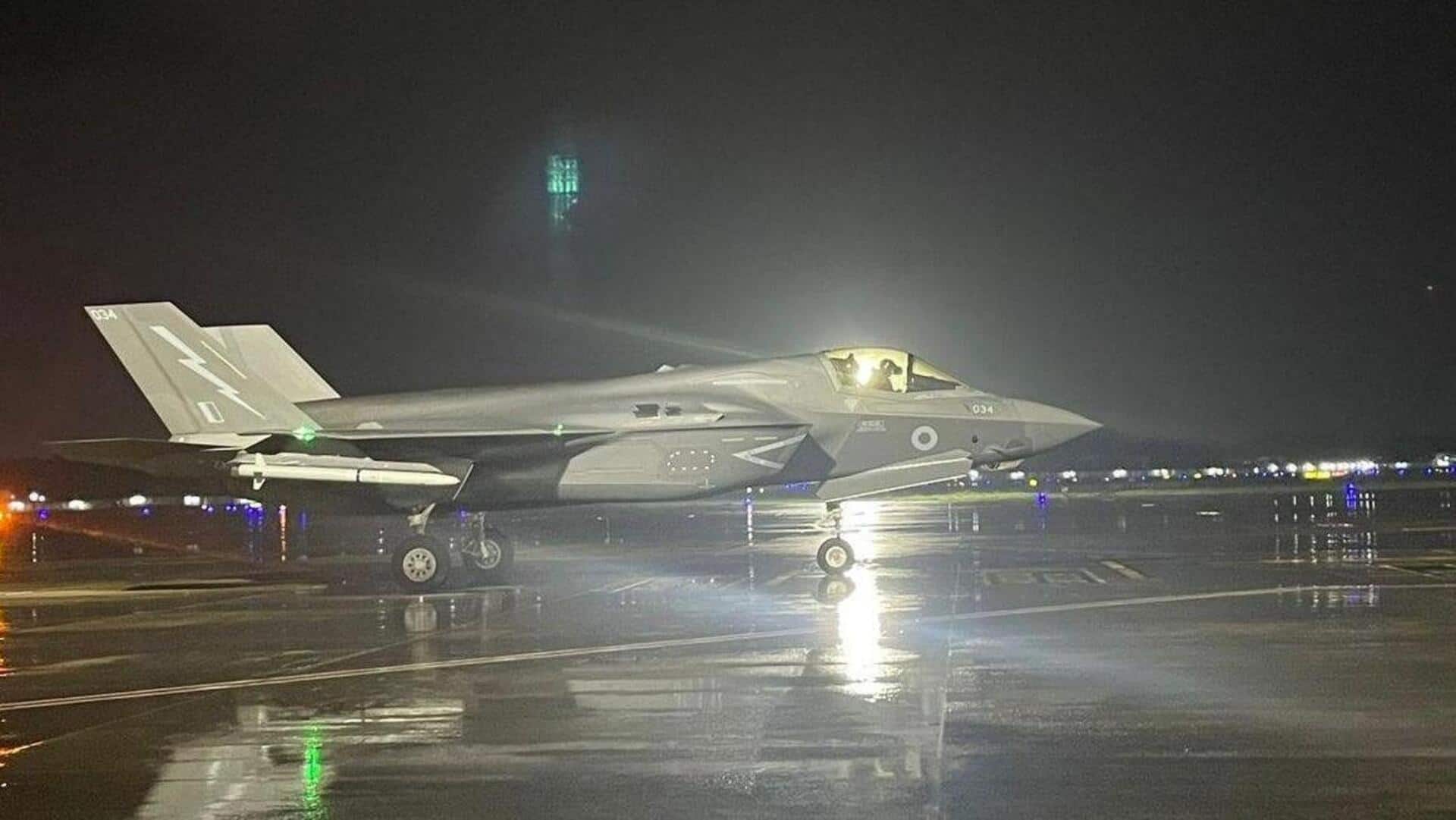 केरल में 5 सप्ताह तक फंसे रहने के बाद ब्रिटिश F-35 लड़ाकू विमान ने उड़ान भरी केरल में 5 सप्ताह तक फंसे रहने के बाद ब्रिटिश F-35 लड़ाकू विमान ने उड़ान भरी