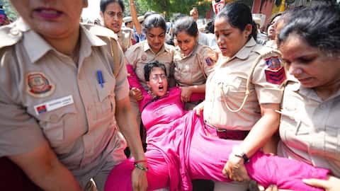 ज्ञानेश कुमार के खिलाफ प्रदर्शन के मामले में दिल्ली पुलिस ने दर्ज की 3 FIR