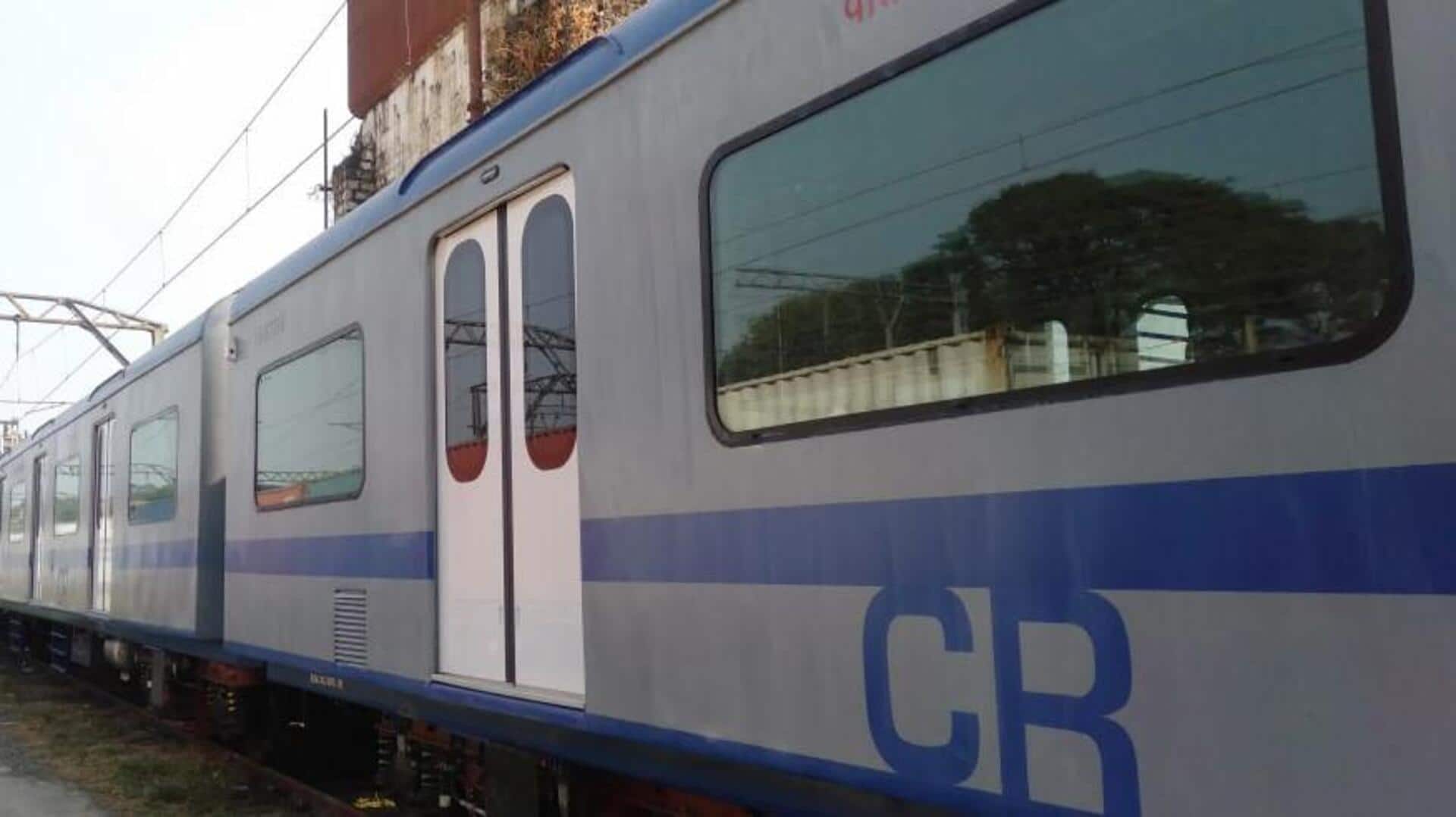 मुंबई के लोकल ट्रेनों में लगाए जाएंगे स्वचालित दरवाजे, रेलवे ने हादसे के बाद की घोषणा मुंबई के लोकल ट्रेनों में लगाए जाएंगे स्वचालित दरवाजे, रेलवे ने हादसे के बाद की घोषणा