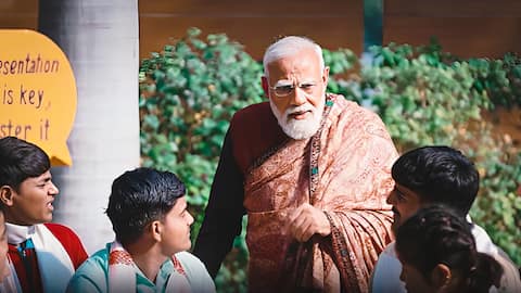 परीक्षा पे चर्चा: प्रधानमंत्री छात्रों से बोले- सस्ते इंटरनेट के चक्कर में समय बर्बाद न करें