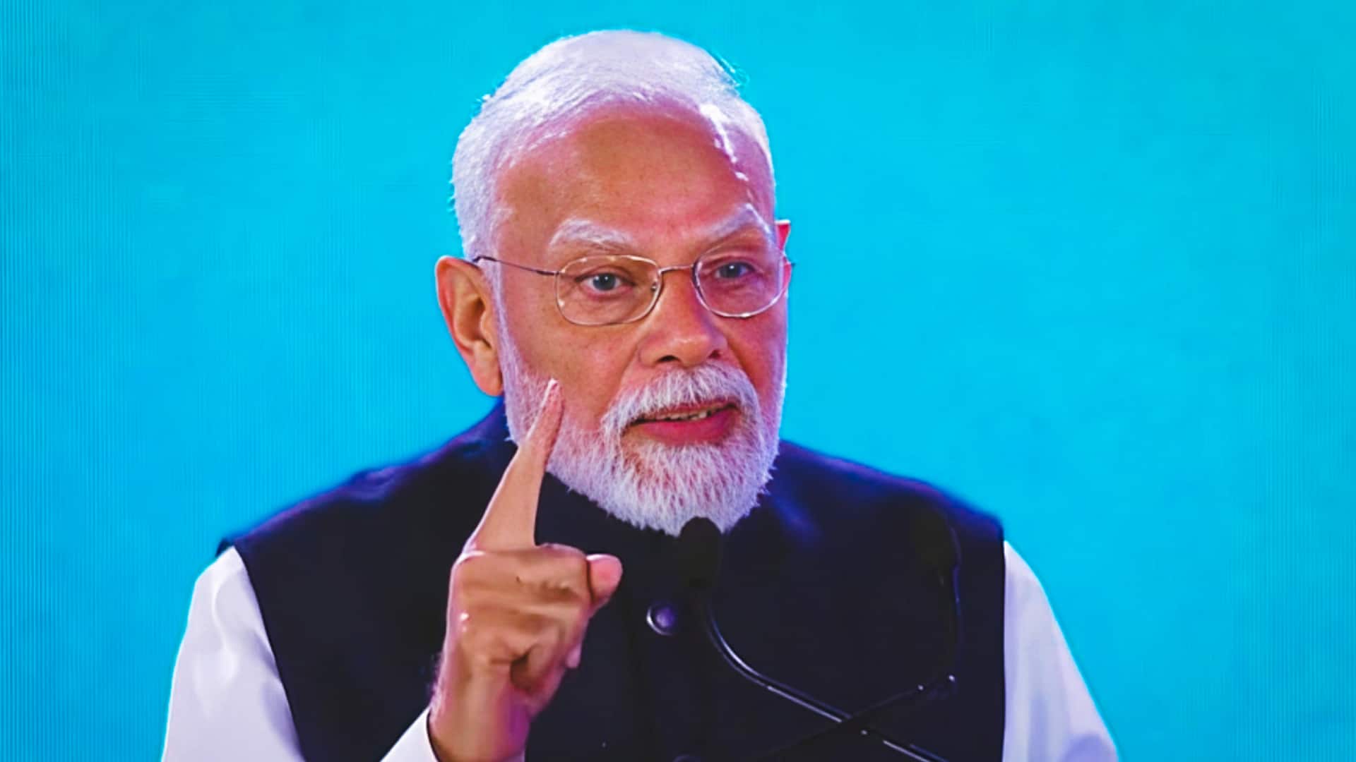 IMF के विकास पूर्वानुमान के बाद मोदी बोले- भारत ने वैश्विक अनिश्चितता के बीच विश्वसनीयता दी