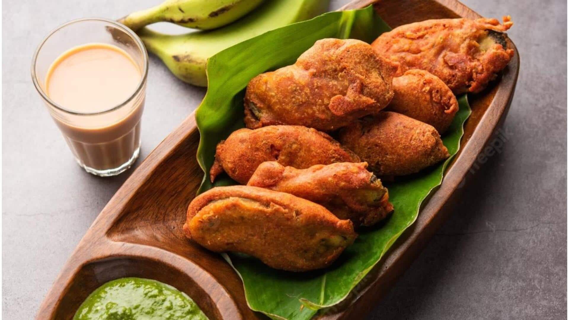 बारिश का मजा बढ़ा देते हैं पकौड़े, जानिए इन्हें घर पर बनाने के तरीके
