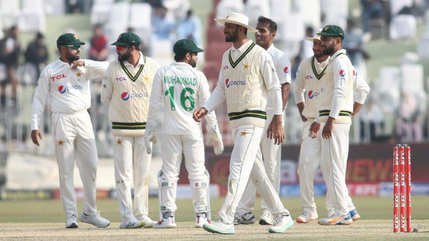 पाकिस्तान बनाम इंग्लैंड: ICC ने रावलपिंडी पिच को 'औसत से नीचे' बताया, प्रतिबंध का खतरा