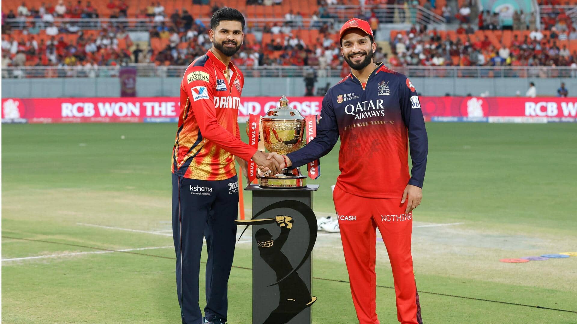 IPL 2025, क्वालीफायर-1: RCB ने PBKS को हराकर फाइनल में बनाई जगह, देखिए शानदार मोमेंट्स IPL 2025, क्वालीफायर-1: RCB ने PBKS को हराकर फाइनल में बनाई जगह, देखिए शानदार मोमेंट्स
