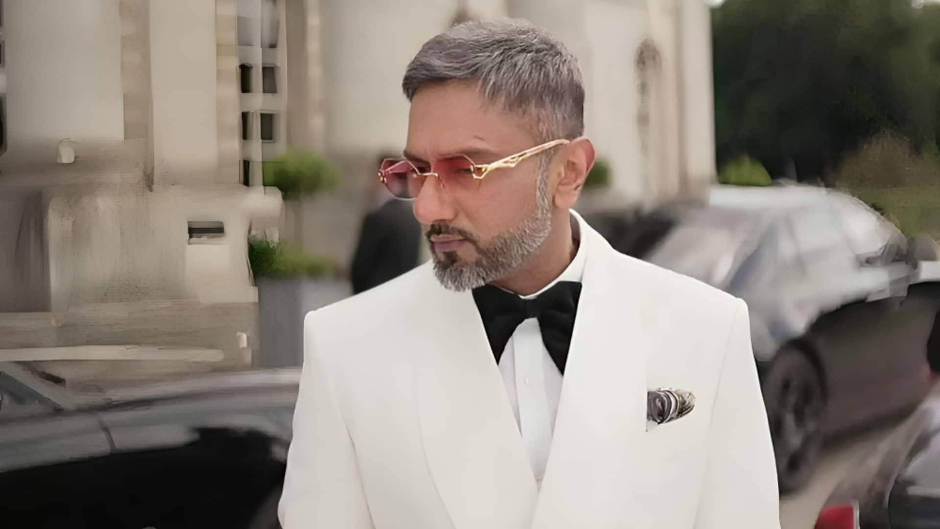 हनी सिंह ने दिल्ली शो में मर्यादा लांघी तो मांगनी पड़ी माफी, क्यों चौतरफा घिरे रैपर?