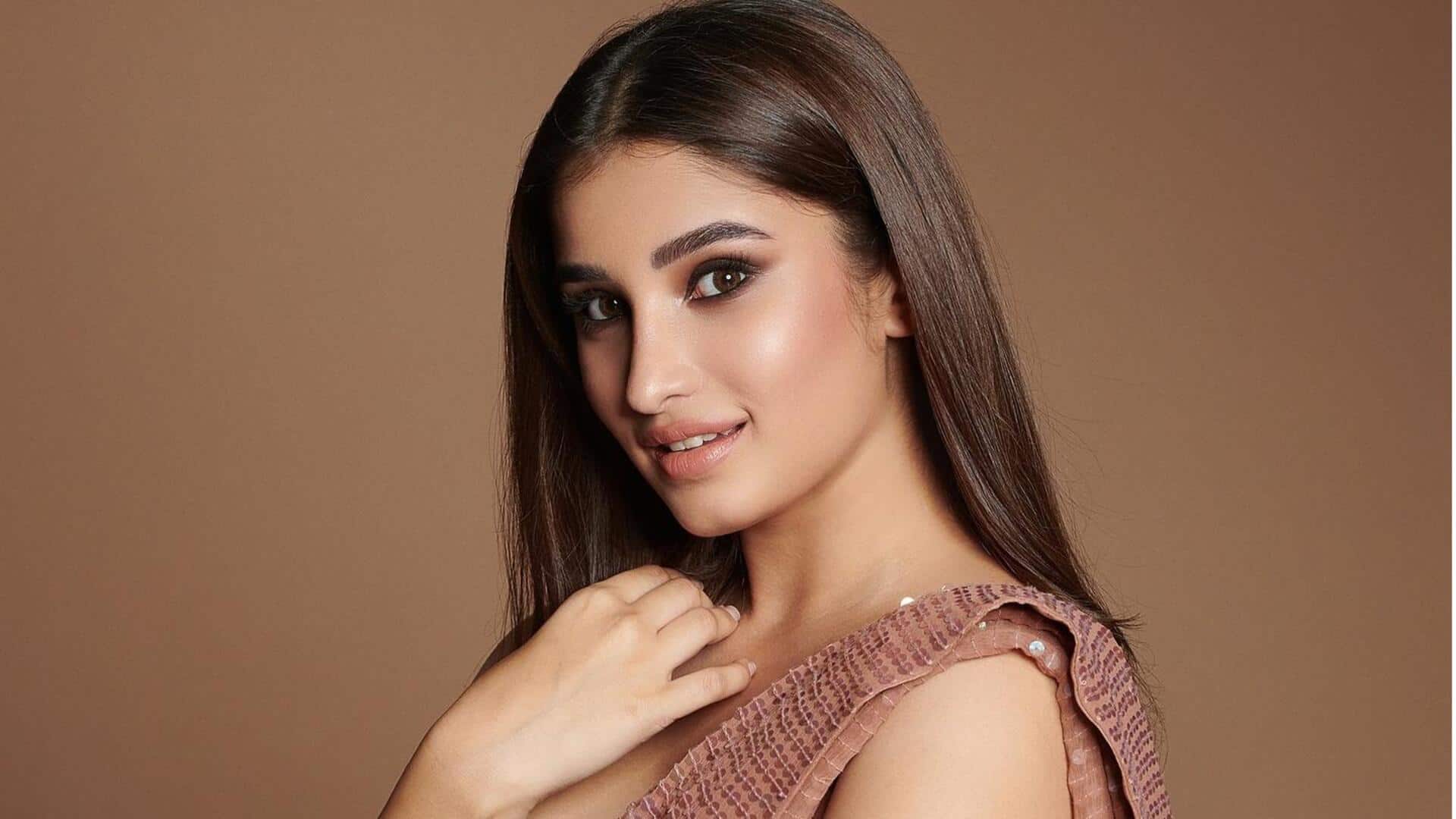 रवीना टंडन की लाडली राशा थडानी तेलुगु सिनेमा में मचाएंगी धमाल, सामने आया ये पोस्टर