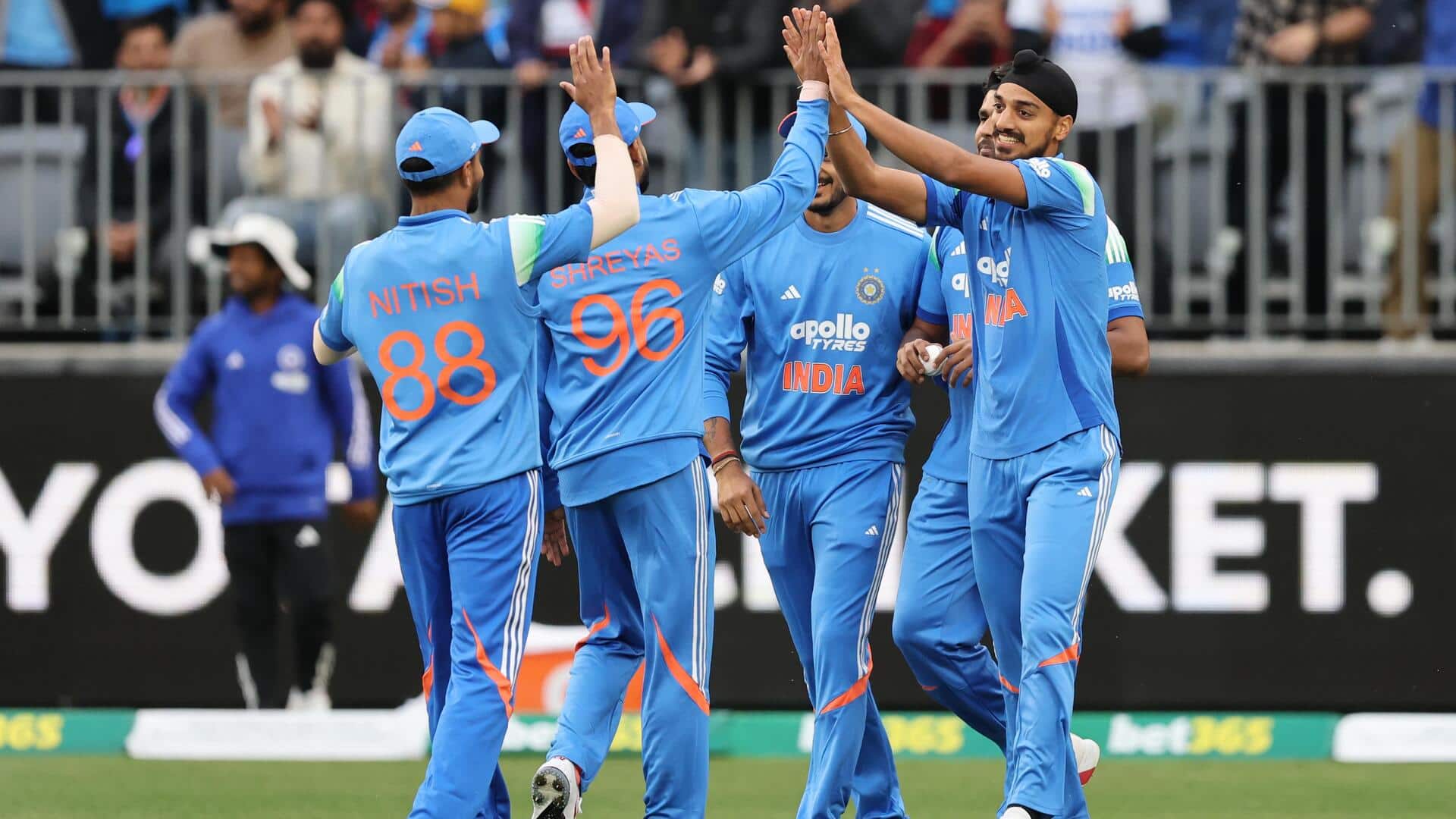 ऑस्ट्रेलिया बनाम भारत: दूसरे वनडे मैच का प्रीव्यू और अन्य महत्वपूर्ण जानकारी ऑस्ट्रेलिया बनाम भारत: दूसरे वनडे मैच का प्रीव्यू और अन्य महत्वपूर्ण जानकारी