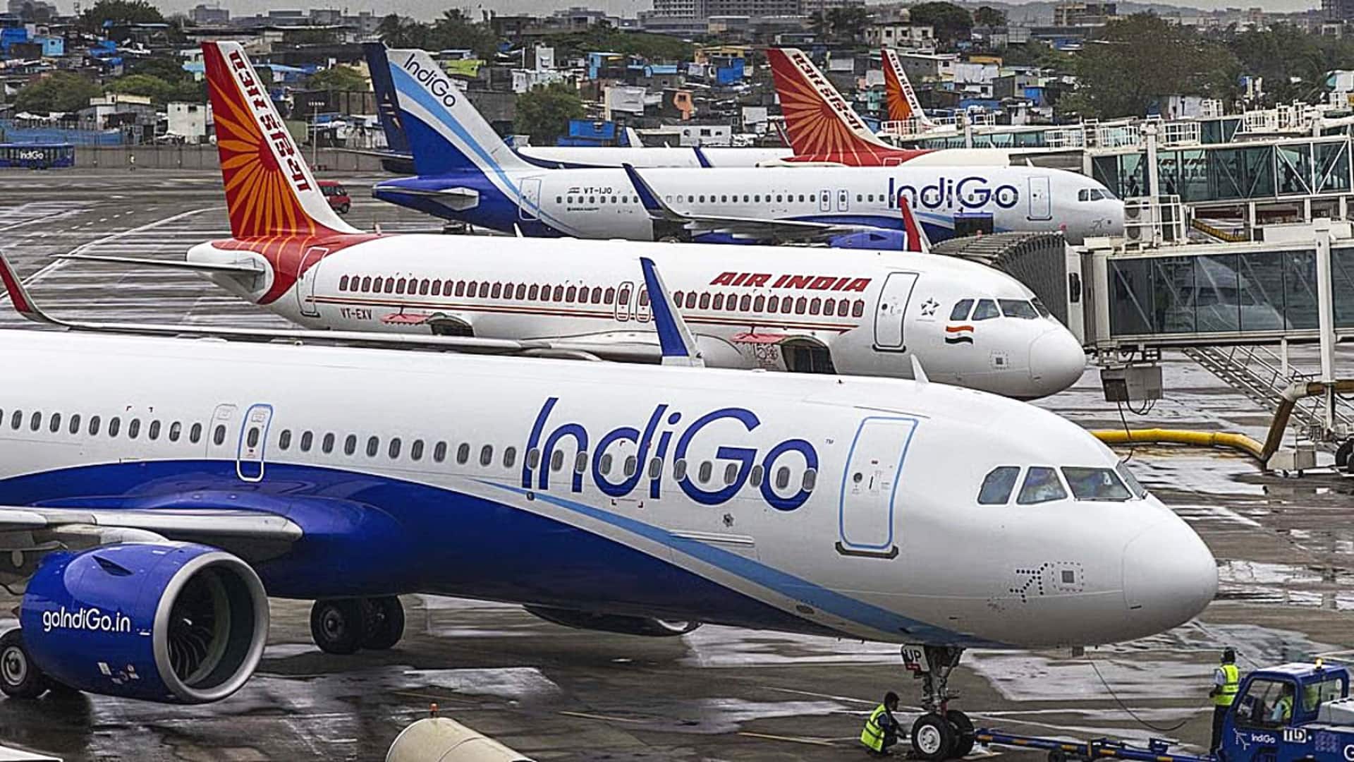 भारतीय एयरलाइंस ने जेट ईंधन की कीमतों पर नाराजगी जताई, परिचालन बंद होने की चेतावनी