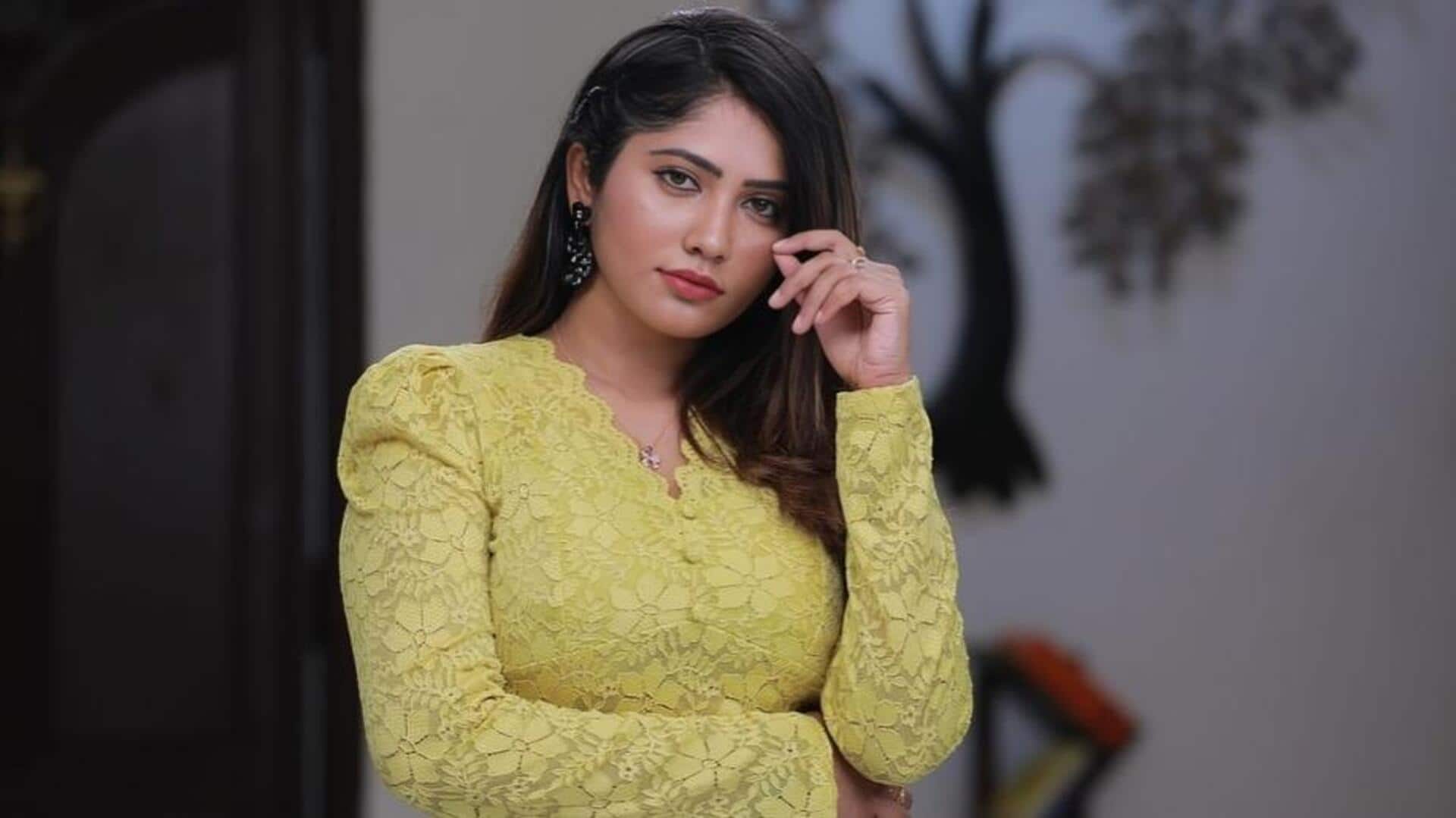थलापति विजय पर भड़कीं अभिनेत्री जूली- एक बार रोक देते तो आज जिंदा होता मेरा बच्चा