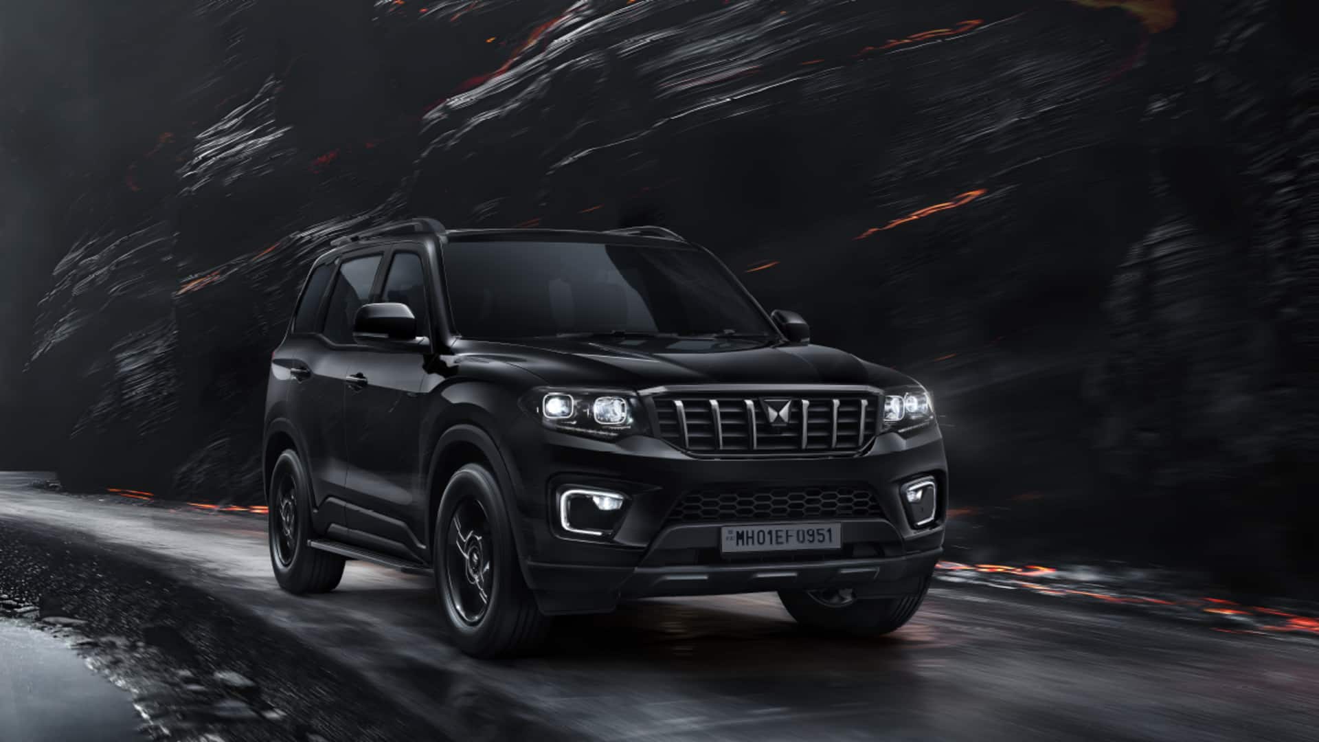 अप्रैल में छा गईं महिंद्रा की SUVs, बिक्री में दूसरे पायदान पर पहुंची 