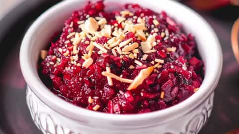 खास मौकों पर बनाएं चुकंदर की ये लजीज मिठाइयां, मेहमान खा कर हो जाएंगे खुश