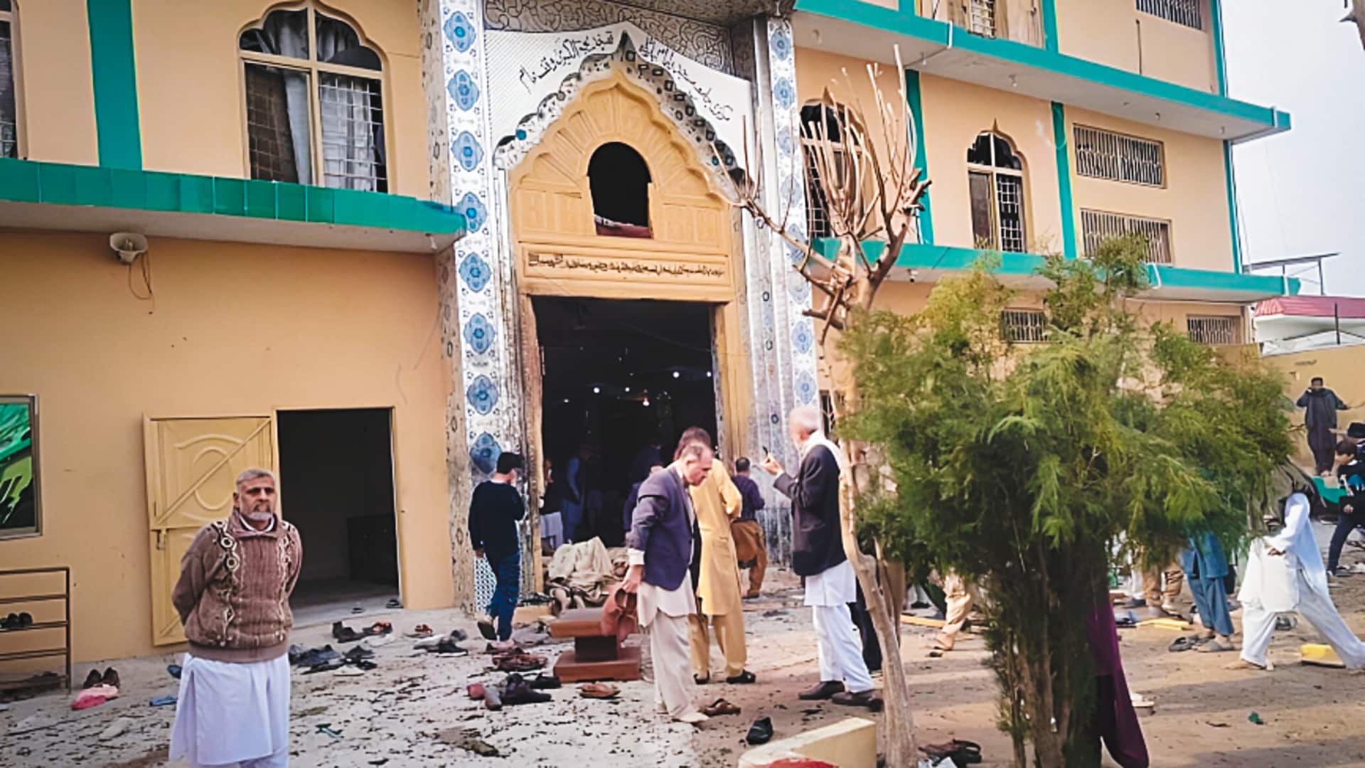 पाकिस्तान: इस्लामाबाद की मस्जिद में आत्मघाती विस्फोट में 30 से अधिक की मौत, 150 घायल