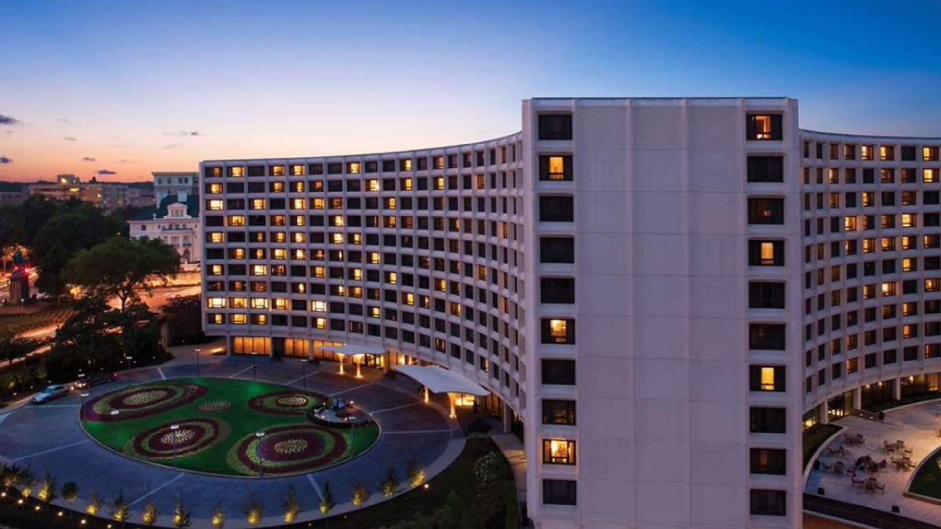 होटल हिल्टन में पूर्व अमेरिकी राष्ट्रपति रोनाल्ड रीगन पर भी हुआ था हमला, बाल-बाल बचे थे