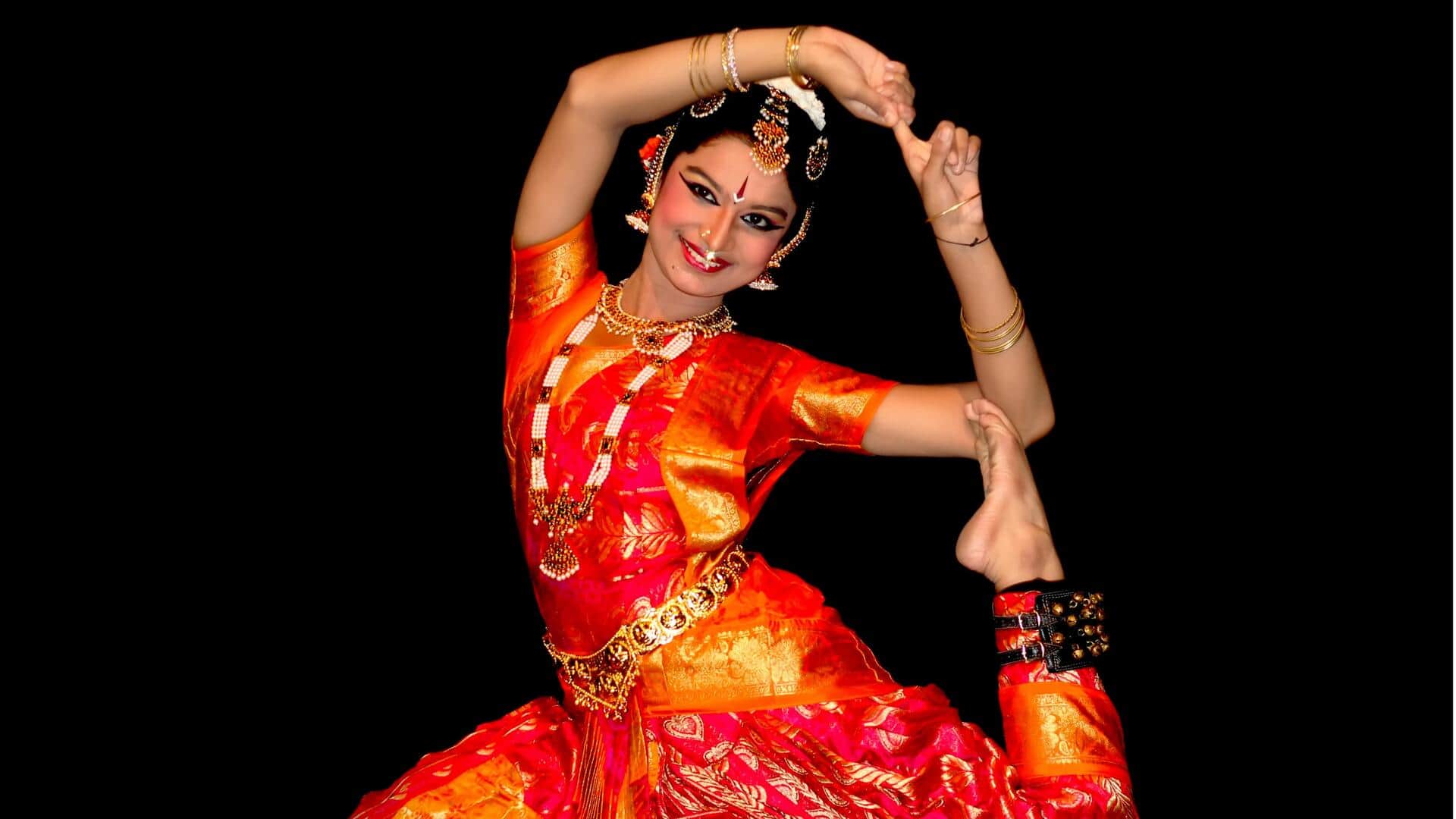 भारत की प्राचीन नृत्य शैलियों में से एक है भरतनाट्यम, जानिए इससे जुड़ी अहम बातें भारत की प्राचीन नृत्य शैलियों में से एक है भरतनाट्यम, जानिए इससे जुड़ी अहम बातें