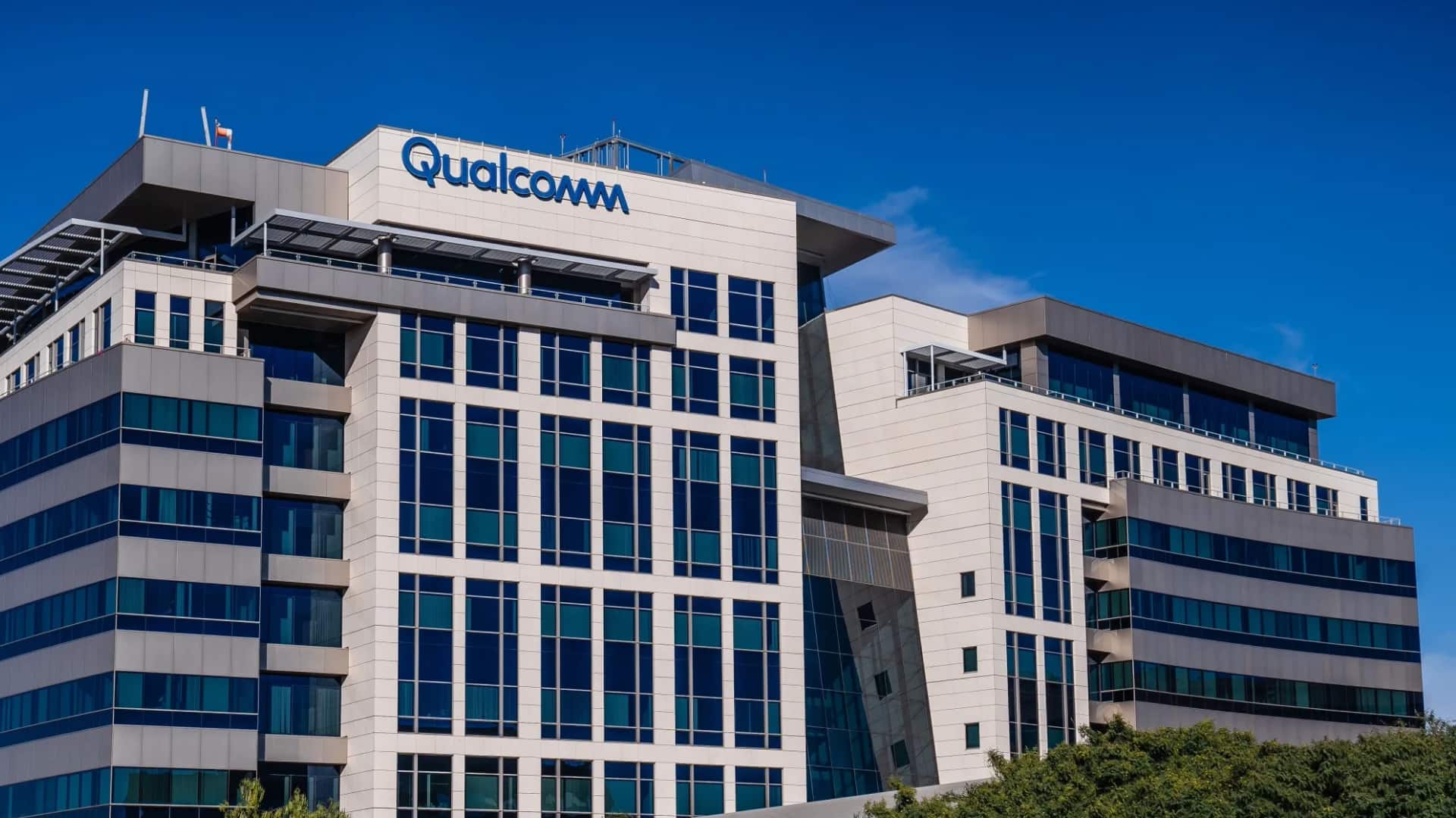 इंडिया AI इम्पैक्ट समिट: क्वालकॉम AI स्टार्टअप्स में करेगी 1,350 करोड़ रुपये से अधिक का निवेश