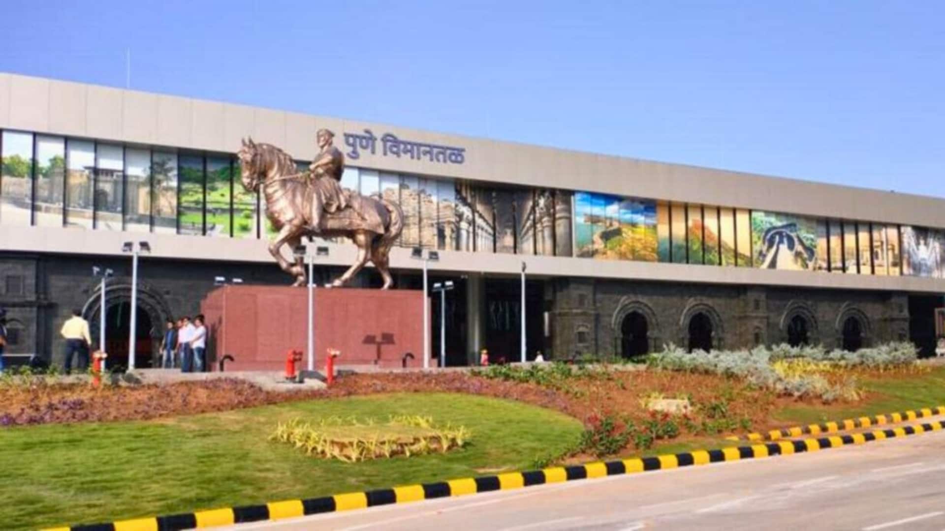 पुणे हवाई अड्डे पर वायुसेना के विमान की हार्ड लैंडिंग, 11 घंटे बंद रहा रनवे