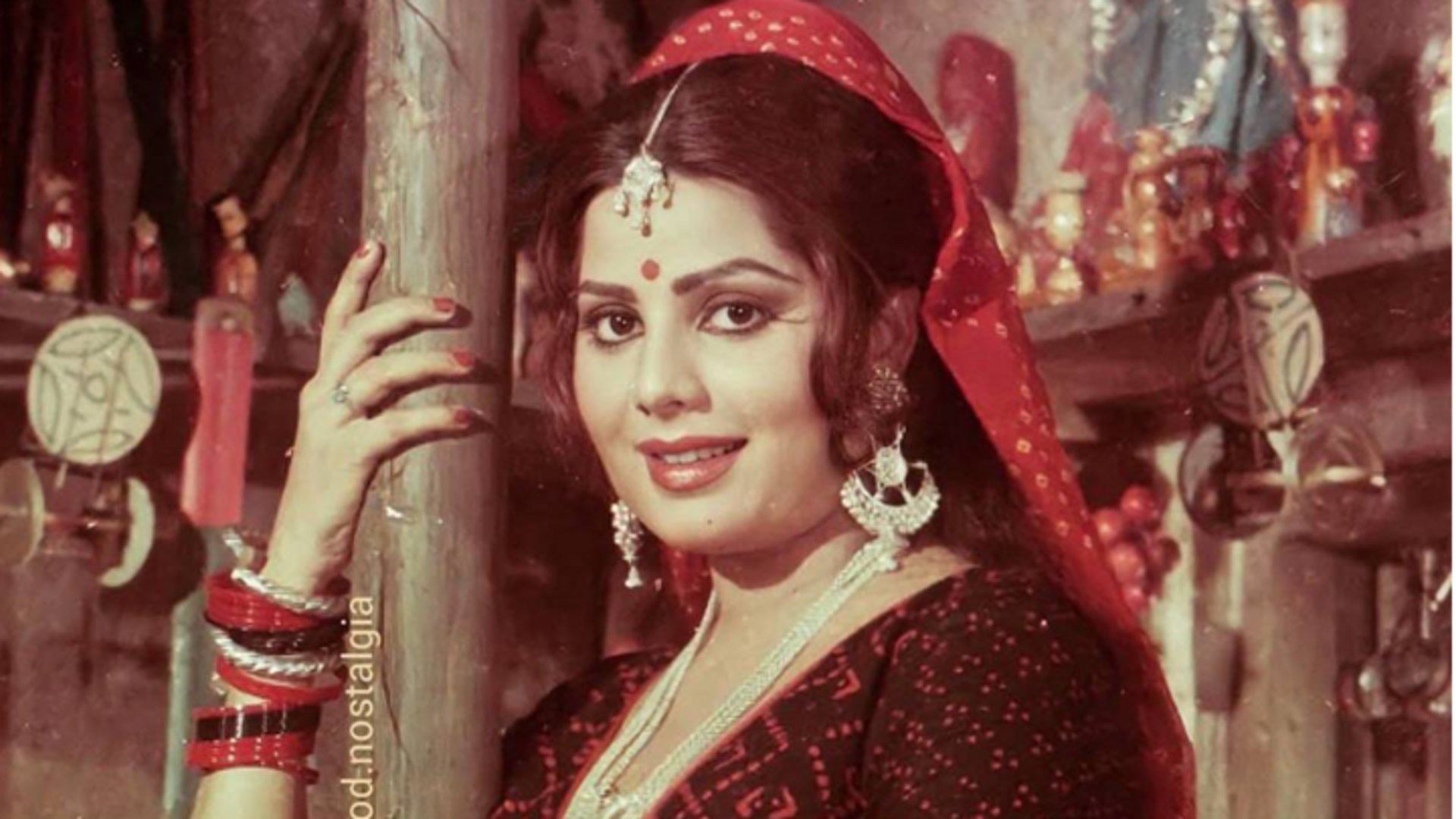 अभिनेत्री सुलक्षणा पंडित कौन थीं, जिनका दिल का दौरा पड़ने से हुआ निधन?