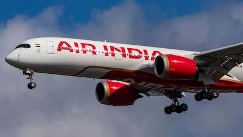 एयर इंडिया ने नियमों का उल्लंघन करने वाले 1,000 से ज्यादा कर्मचारियों को निकाला