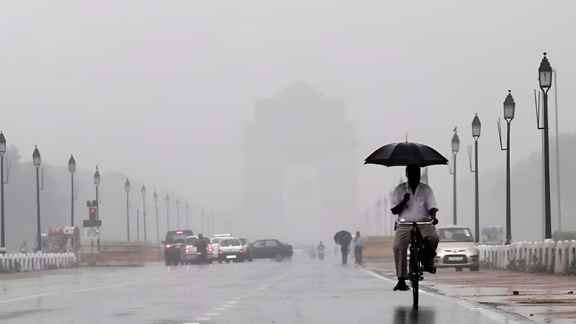 अंधड़-बारिश और ओलावृष्टि से फिर लौटी सर्दी, आज इन राज्यों में बिगड़ेगा मौसम