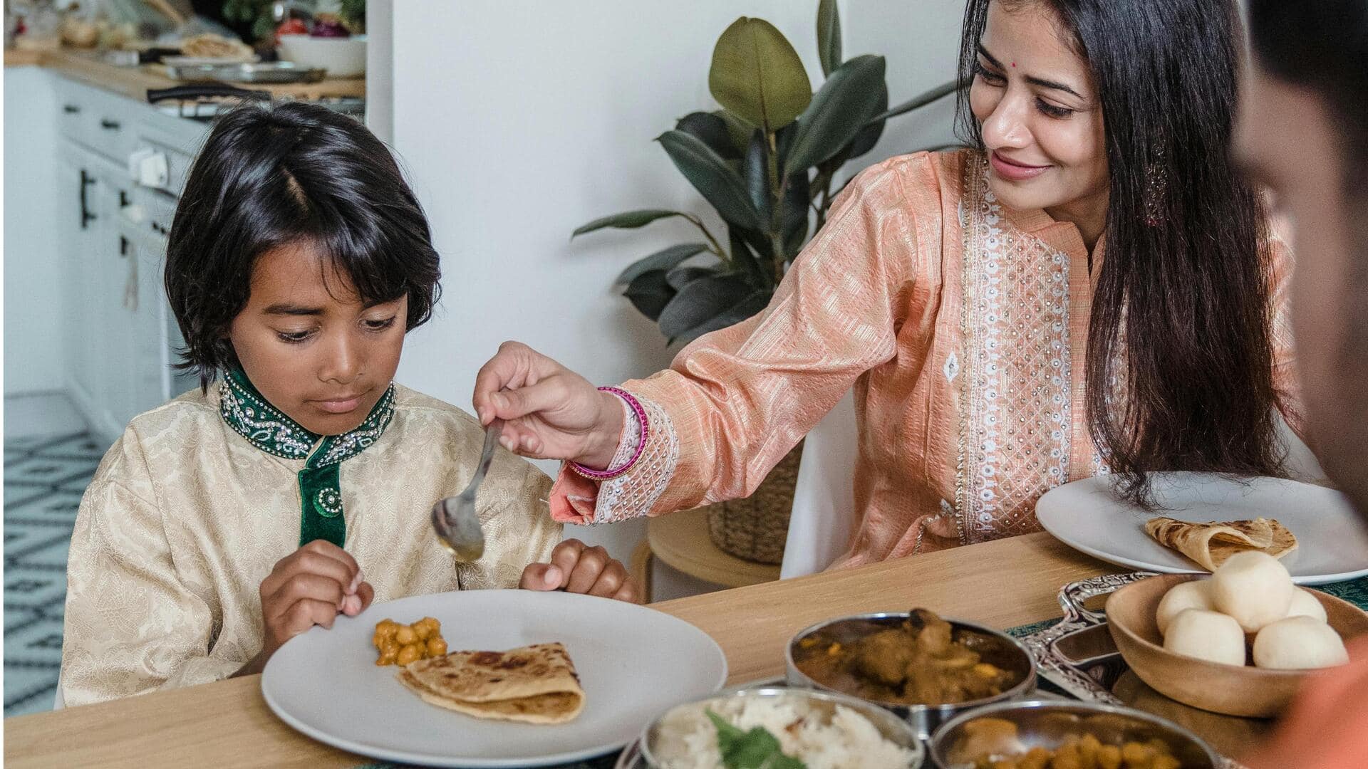 बदलते मौसम में बच्चों को जुखाम-बुखार से सुरक्षित रखने के लिए अपनाएं ये 5 तरीके